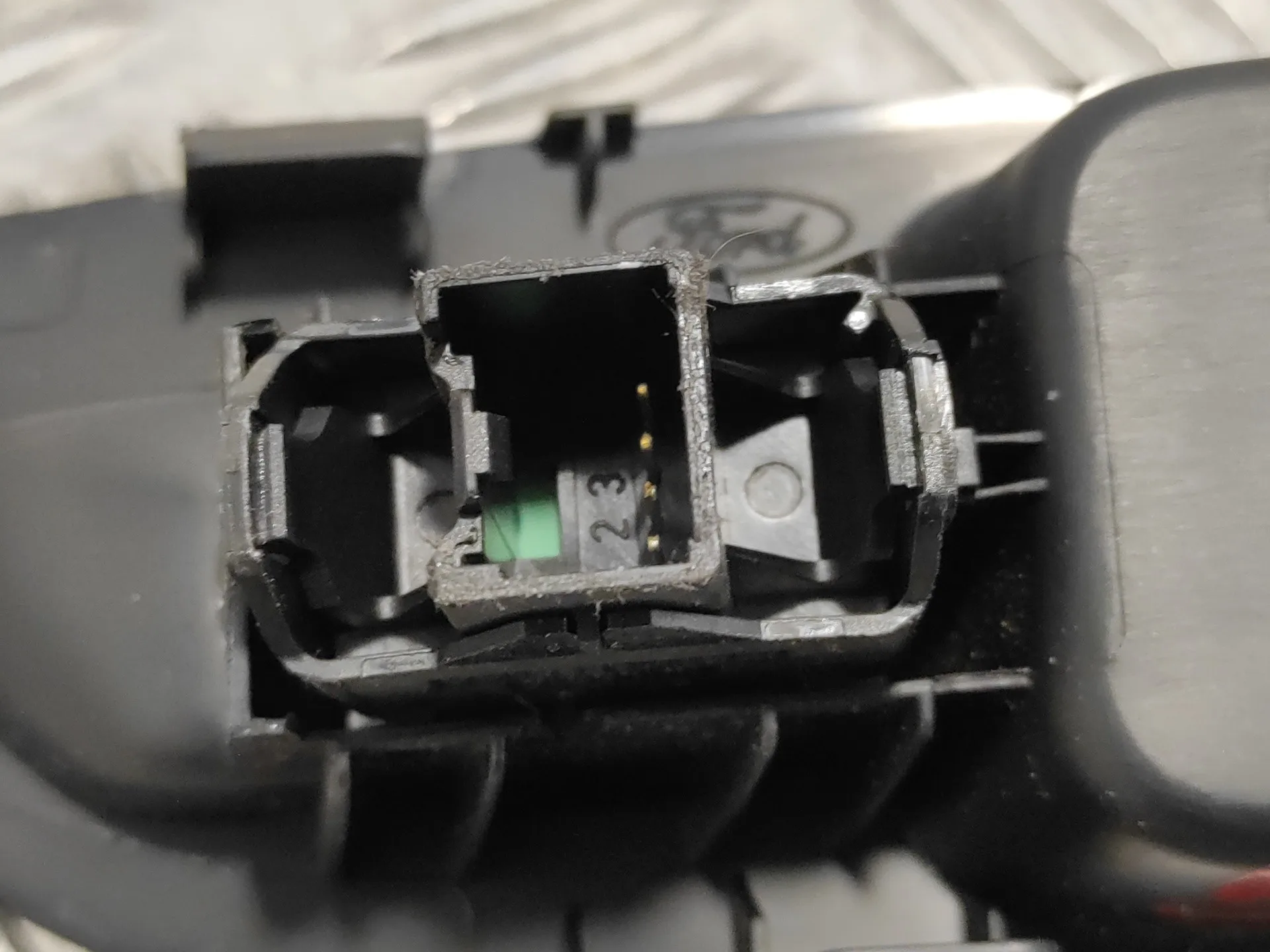 Mando Elevalunas Delantero Derecho para Ford Focus Lim.