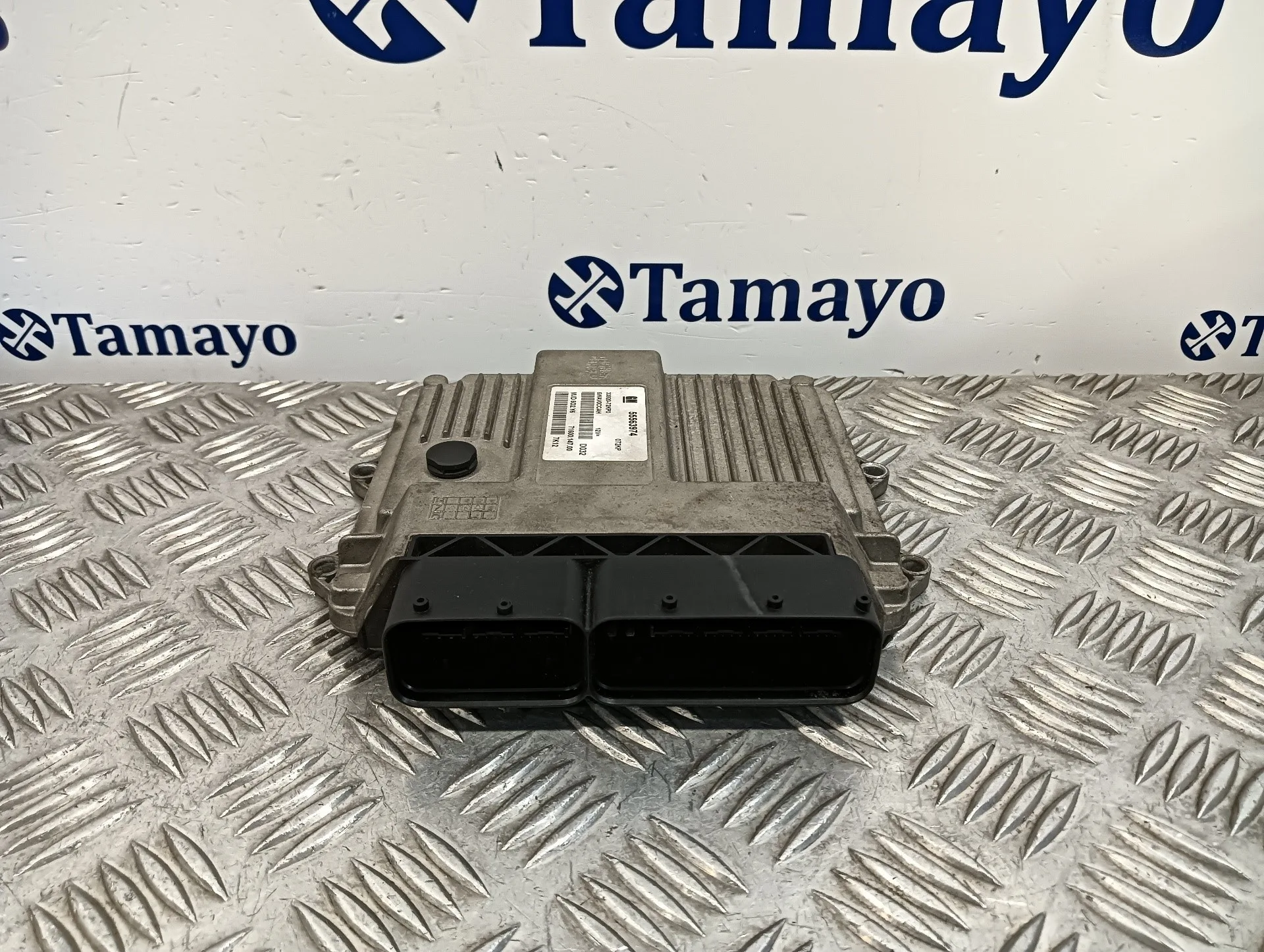 Centralita Motor Uce para Suzuki Swift Berlina (Mz)