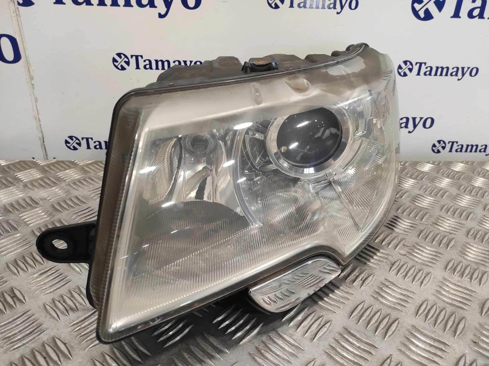 Faro Izquierdo para Skoda Suberb (3T4)