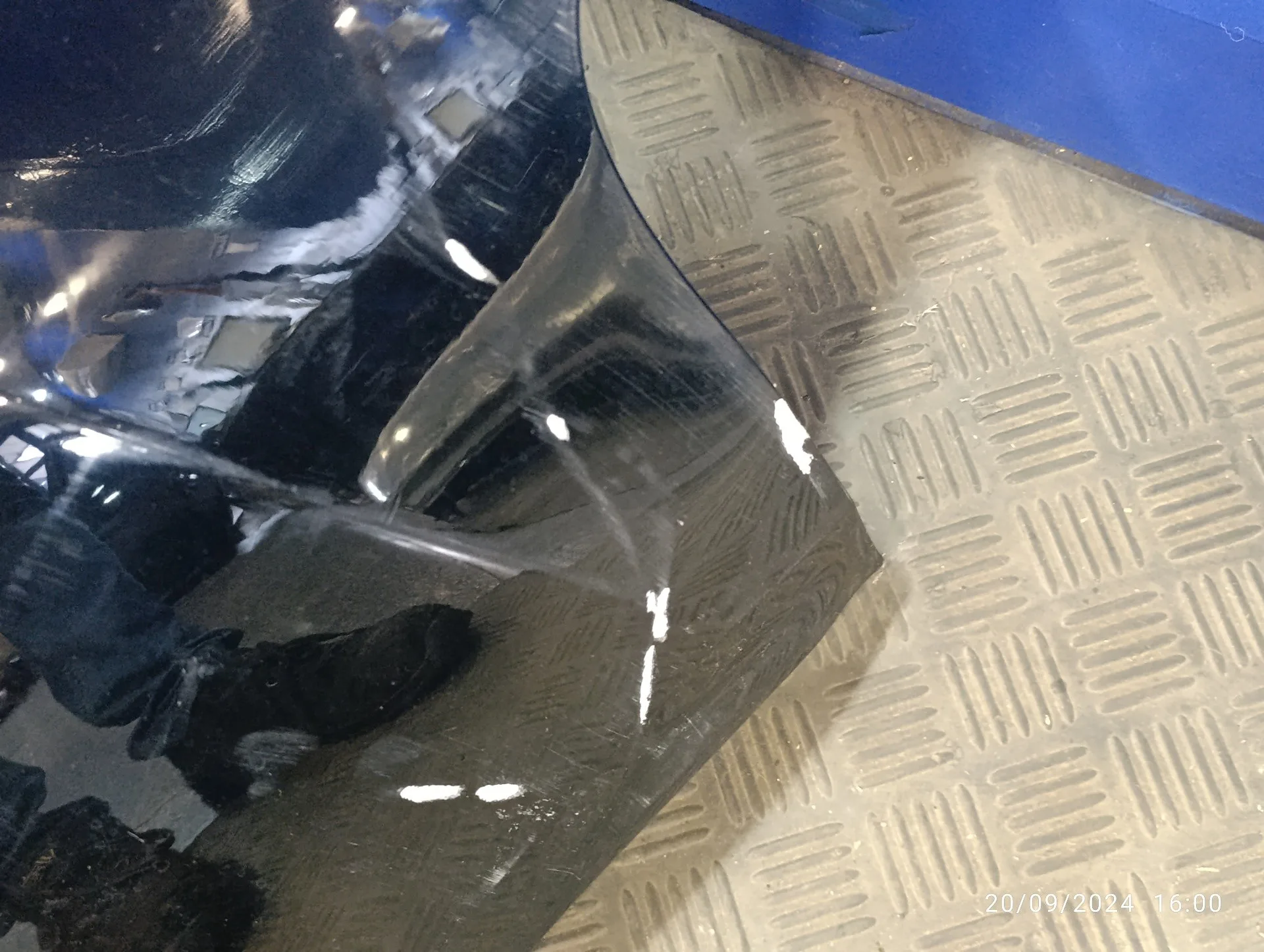 Paragolpes Trasero para Ford Focus Lim.