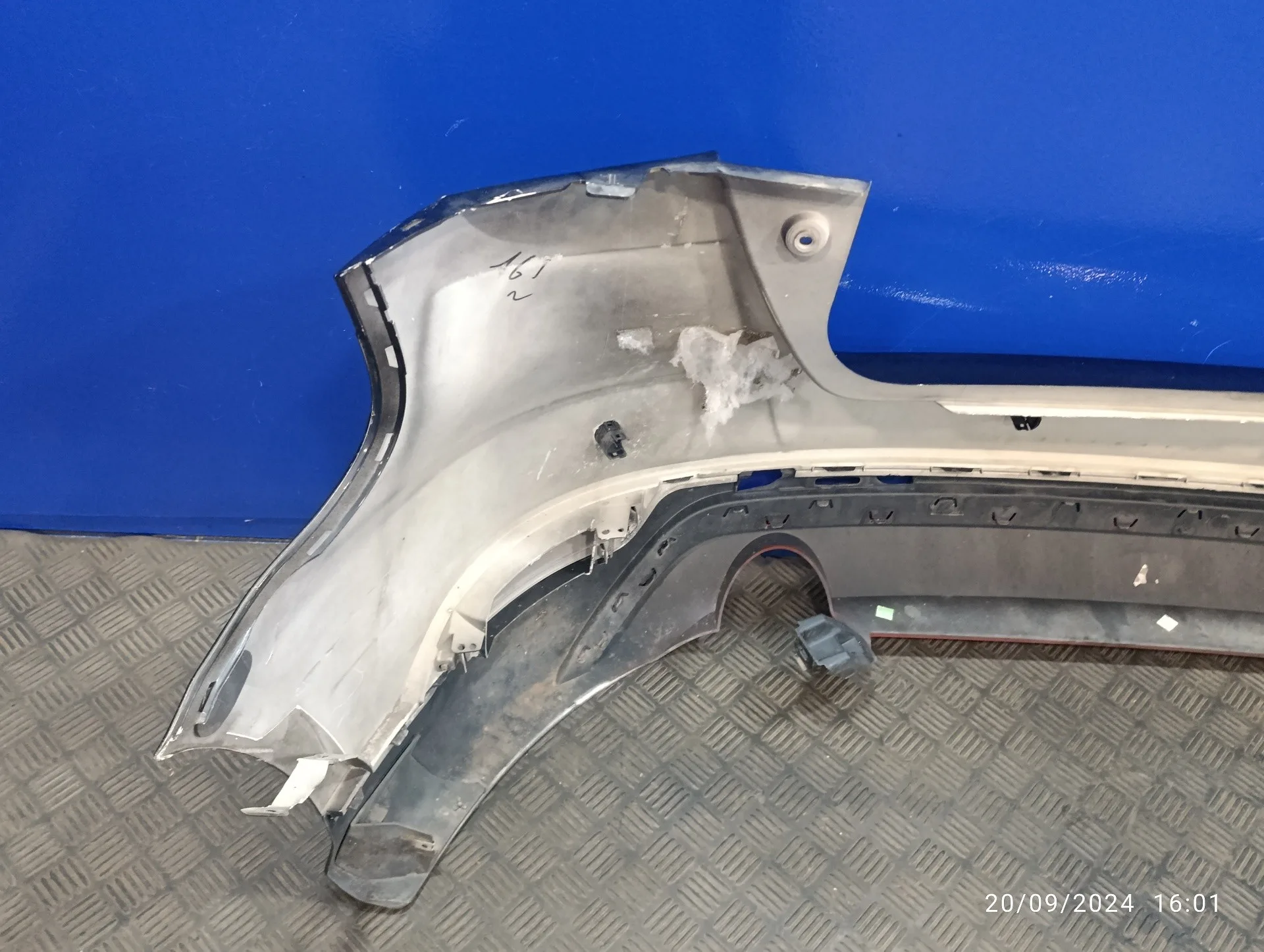 Paragolpes Trasero para Ford Focus Lim.