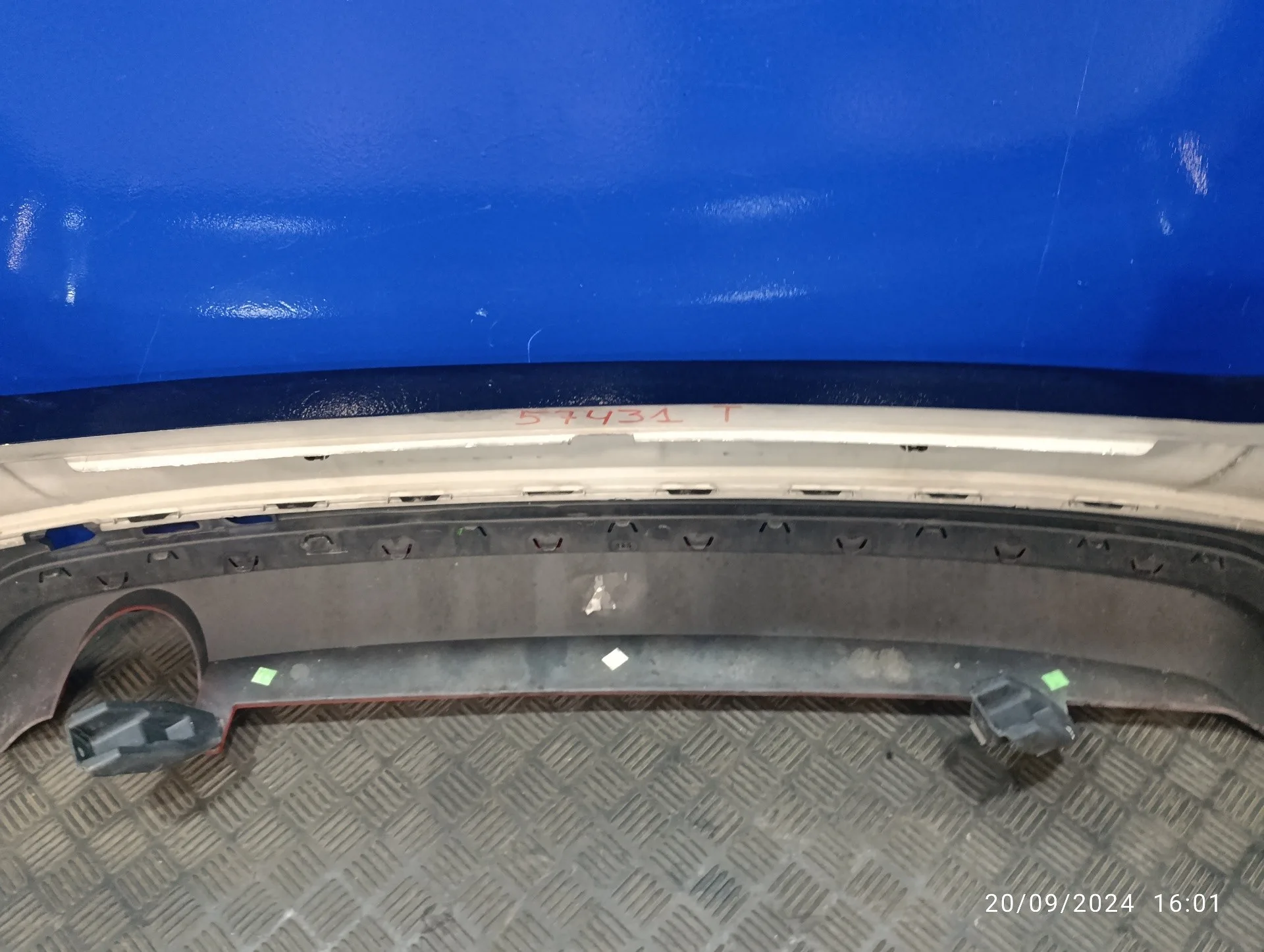 Paragolpes Trasero para Ford Focus Lim.