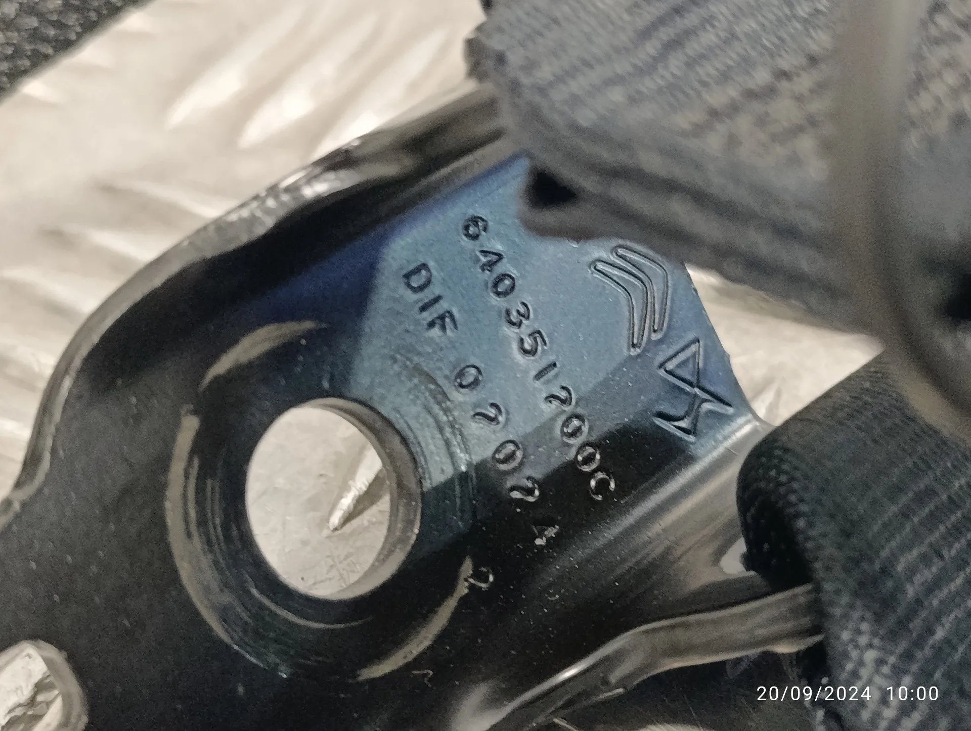 Enganche Cinturon Trasero Derecho para Opel Corsa F