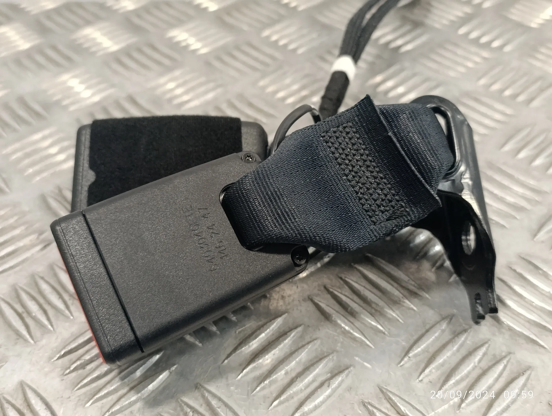 Enganche Cinturon Trasero Derecho para Opel Corsa F