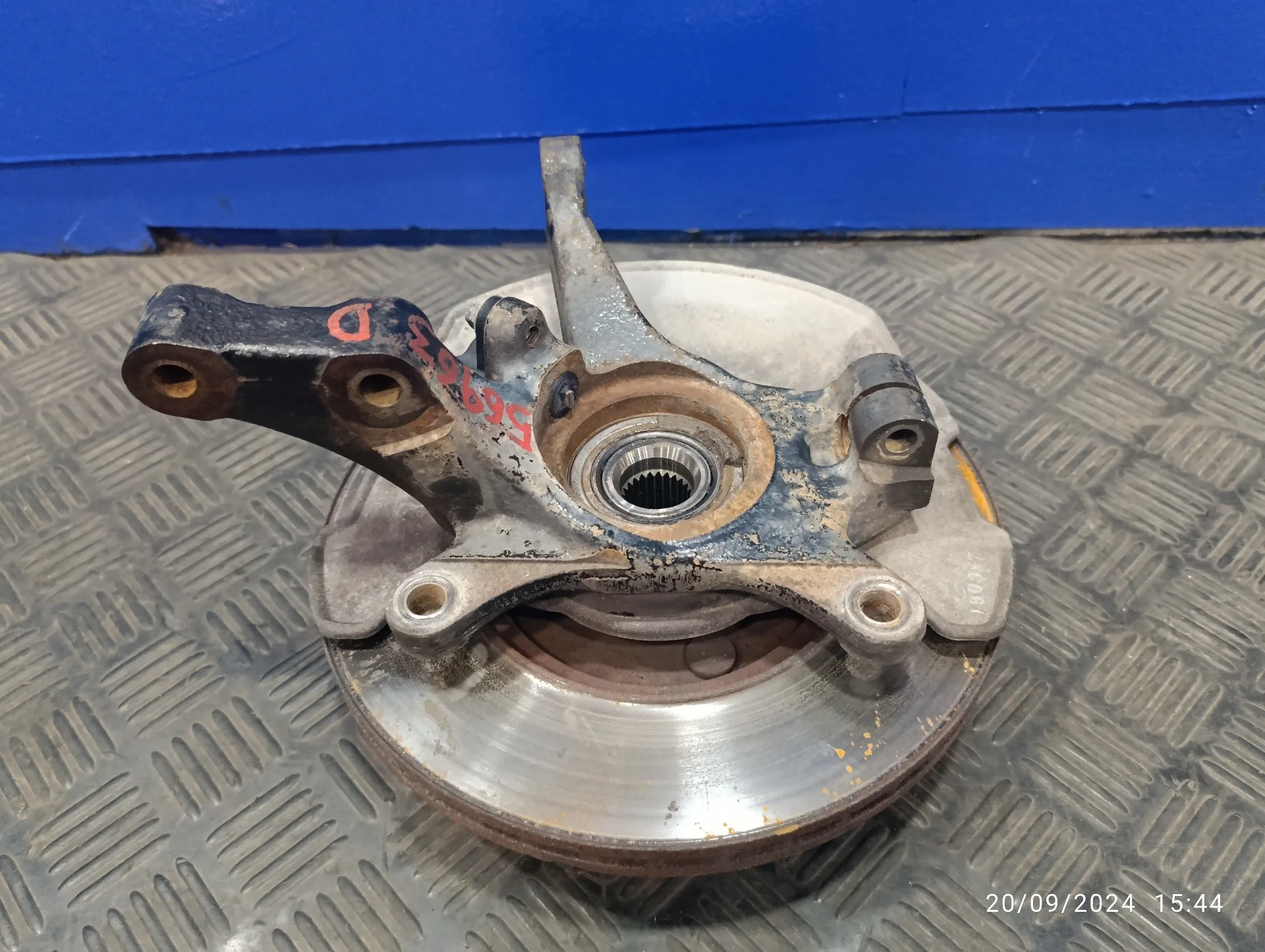 Mangueta Delantera Derecha para Suzuki Swift Berlina (Mz)