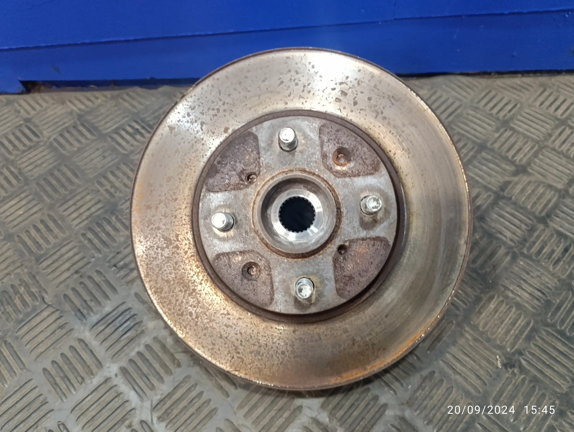 Mangueta Delantera Derecha para Suzuki Swift Berlina (Mz)