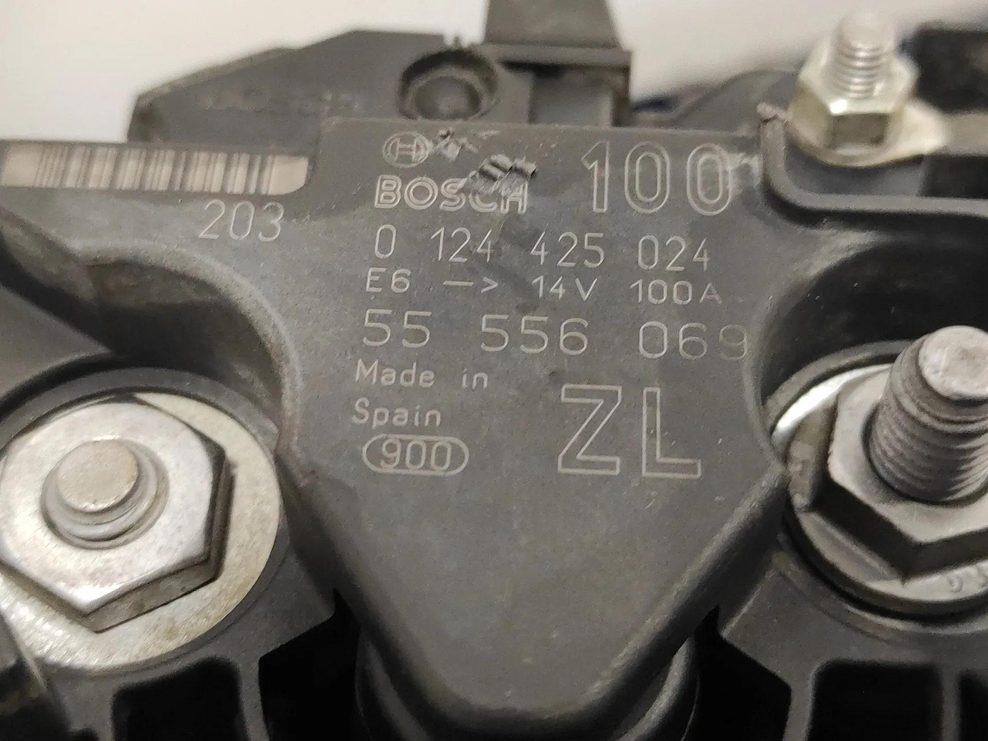 Alternador para Opel Corsa C