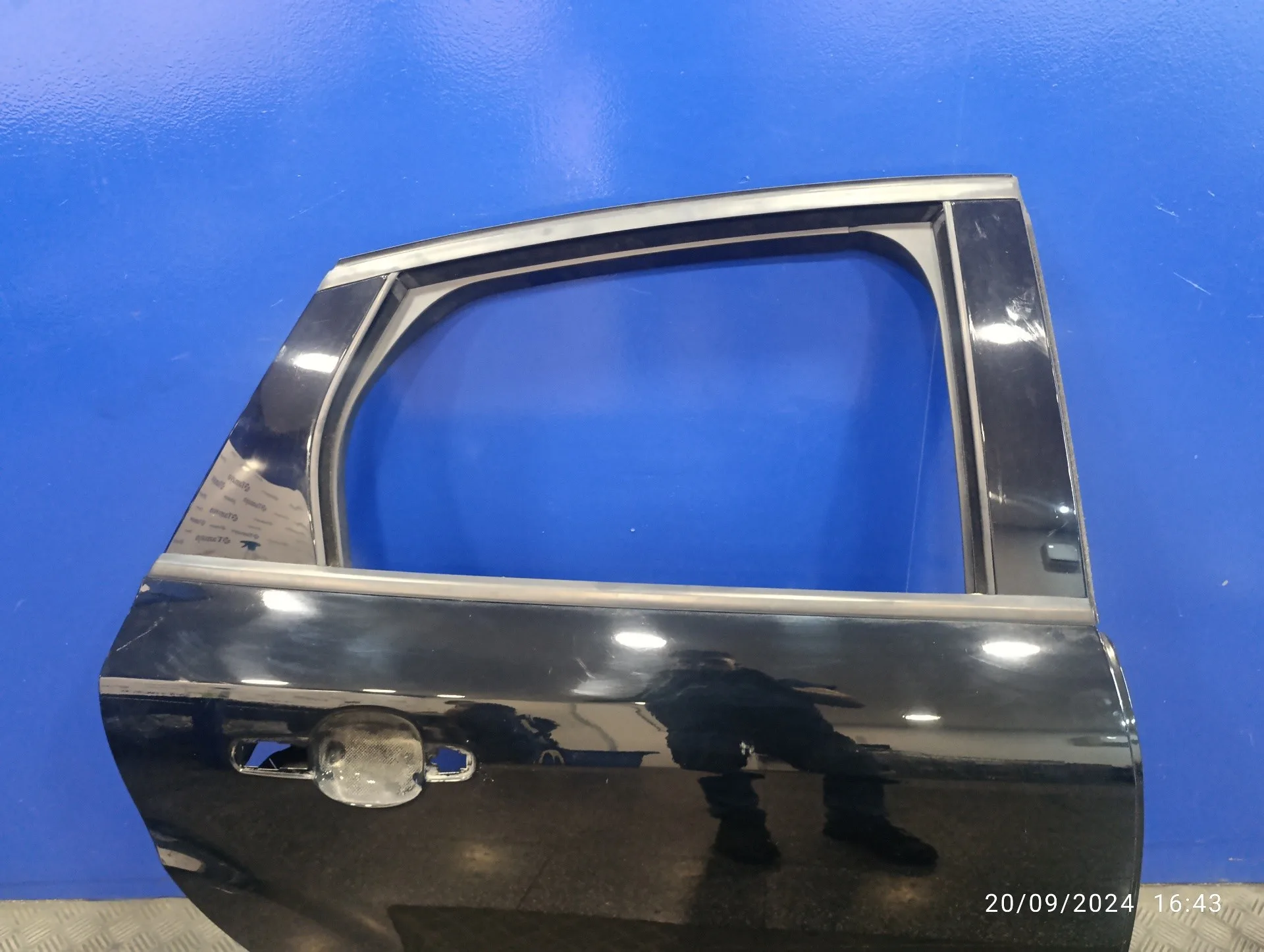 Puerta Trasera Derecha para Ford Focus Lim.