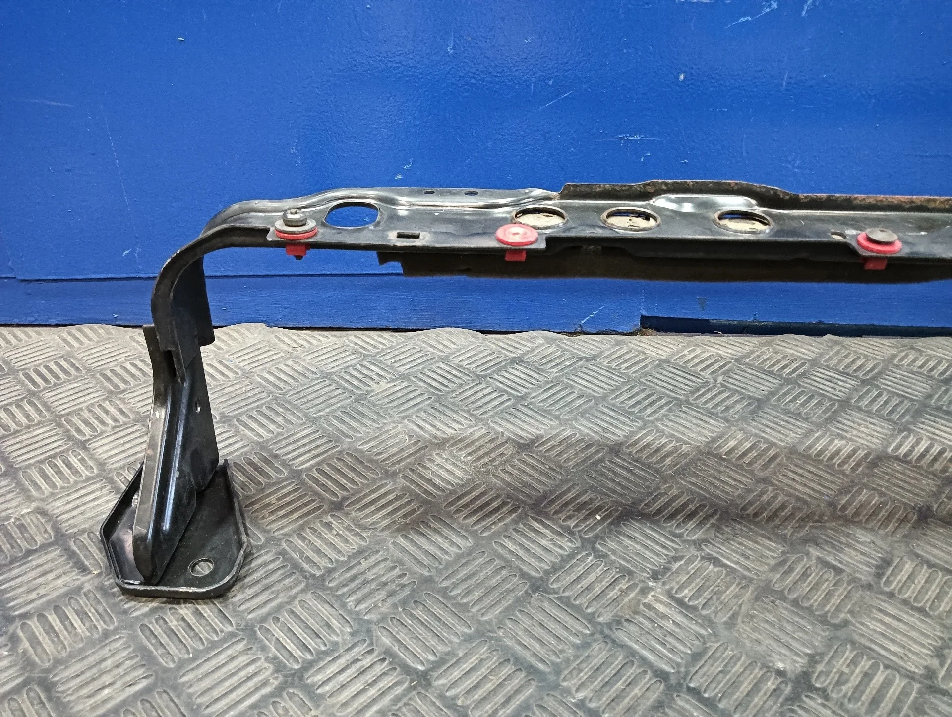 Refuerzo Paragolpes Delantero para Ford Focus Lim.