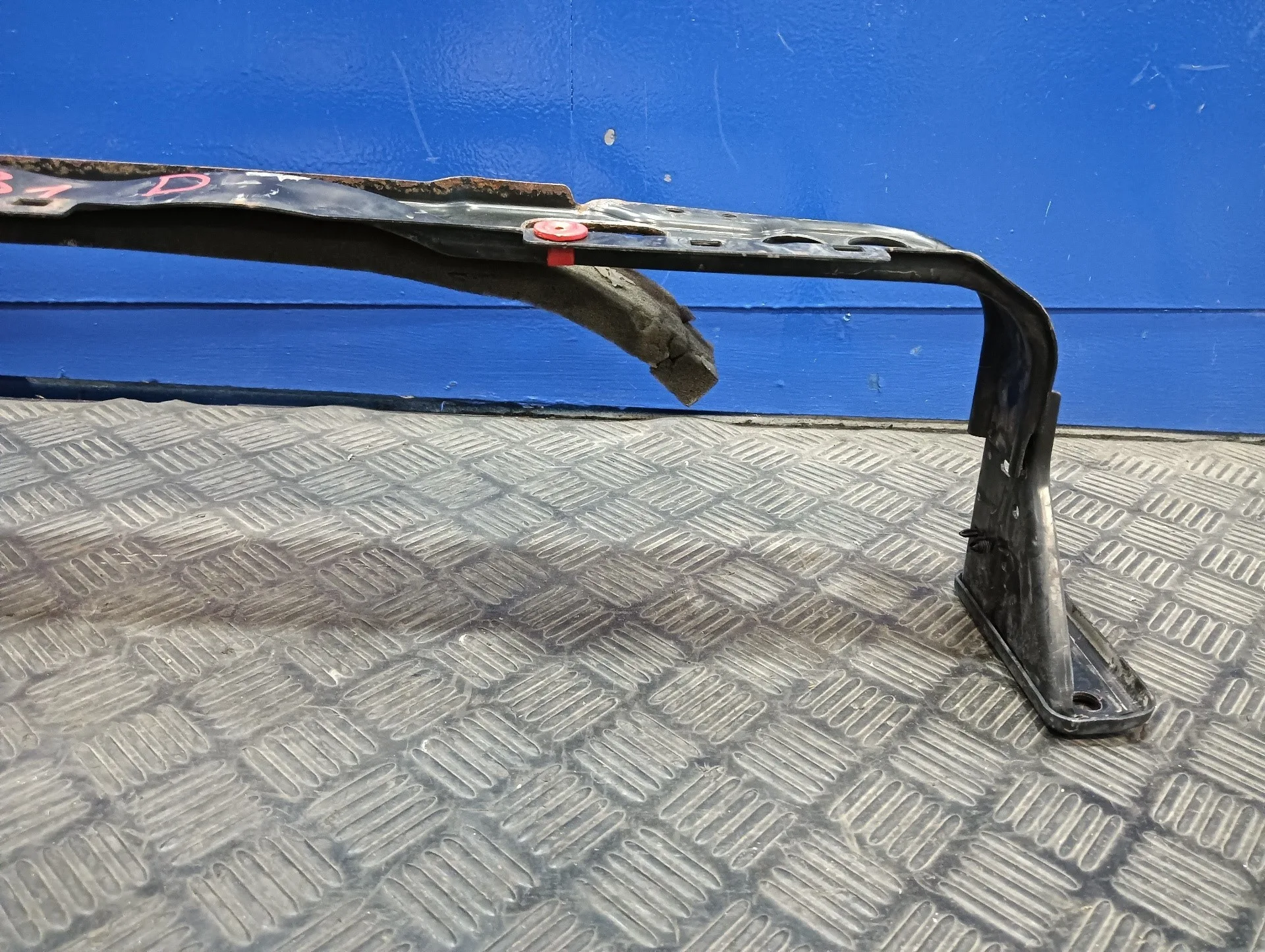 Refuerzo Paragolpes Delantero para Ford Focus Lim.