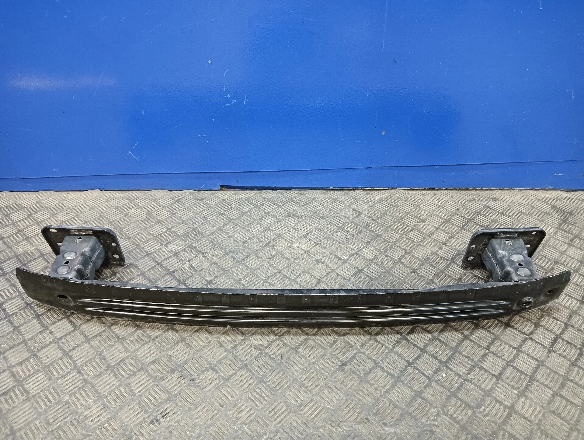 Refuerzo Paragolpes Trasero para Ford Focus Lim.