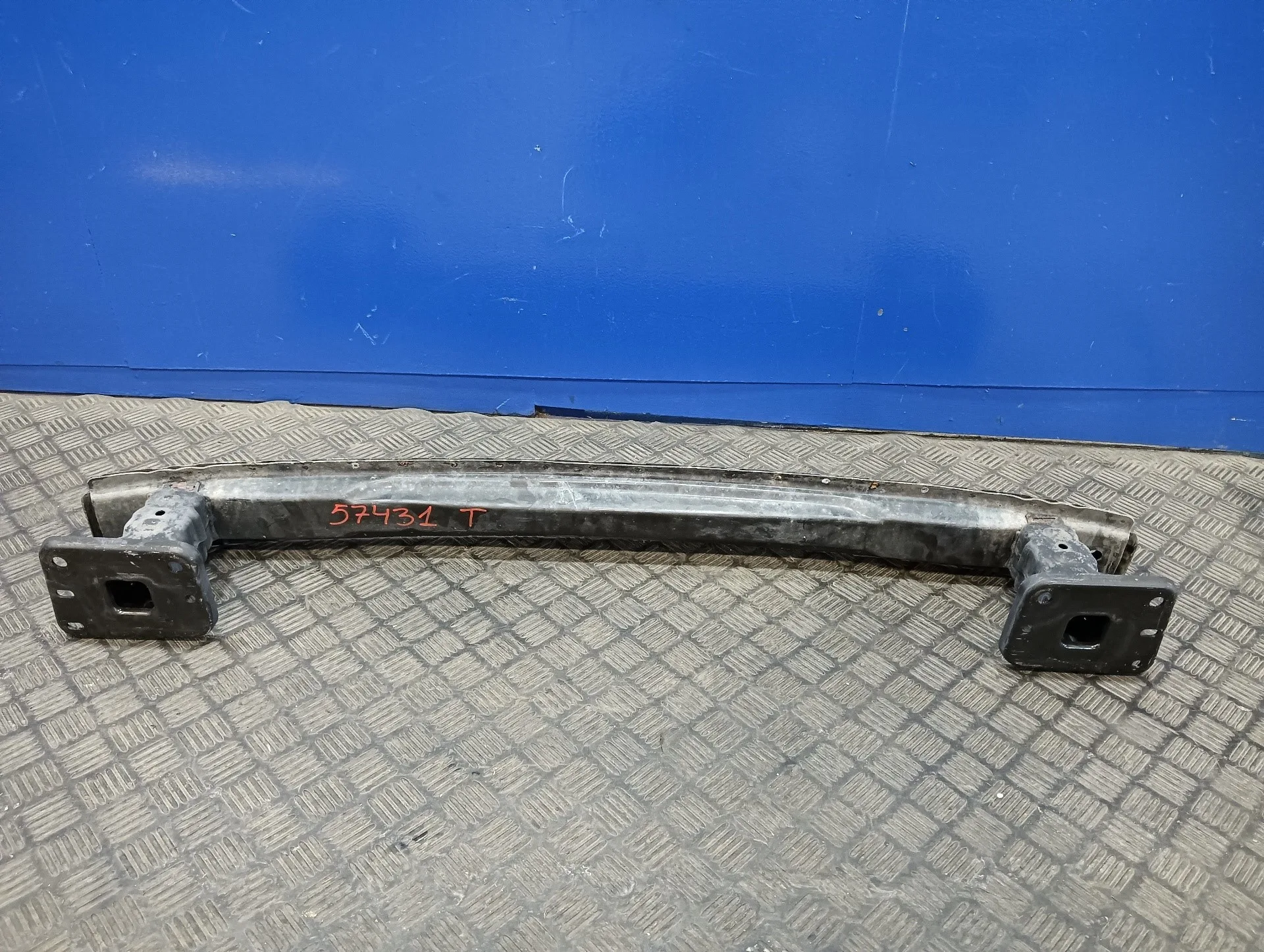 Refuerzo Paragolpes Trasero para Ford Focus Lim.