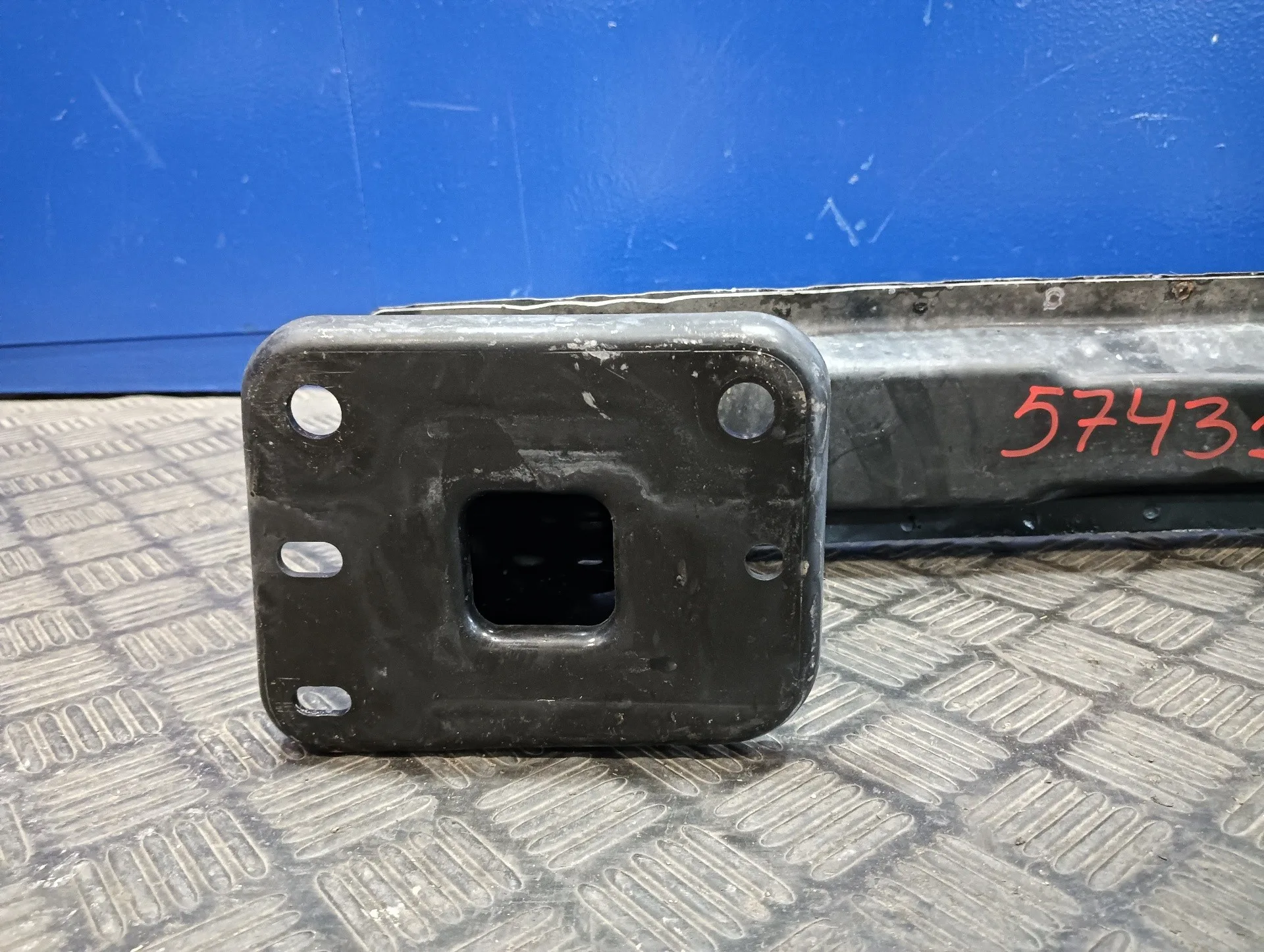Refuerzo Paragolpes Trasero para Ford Focus Lim.