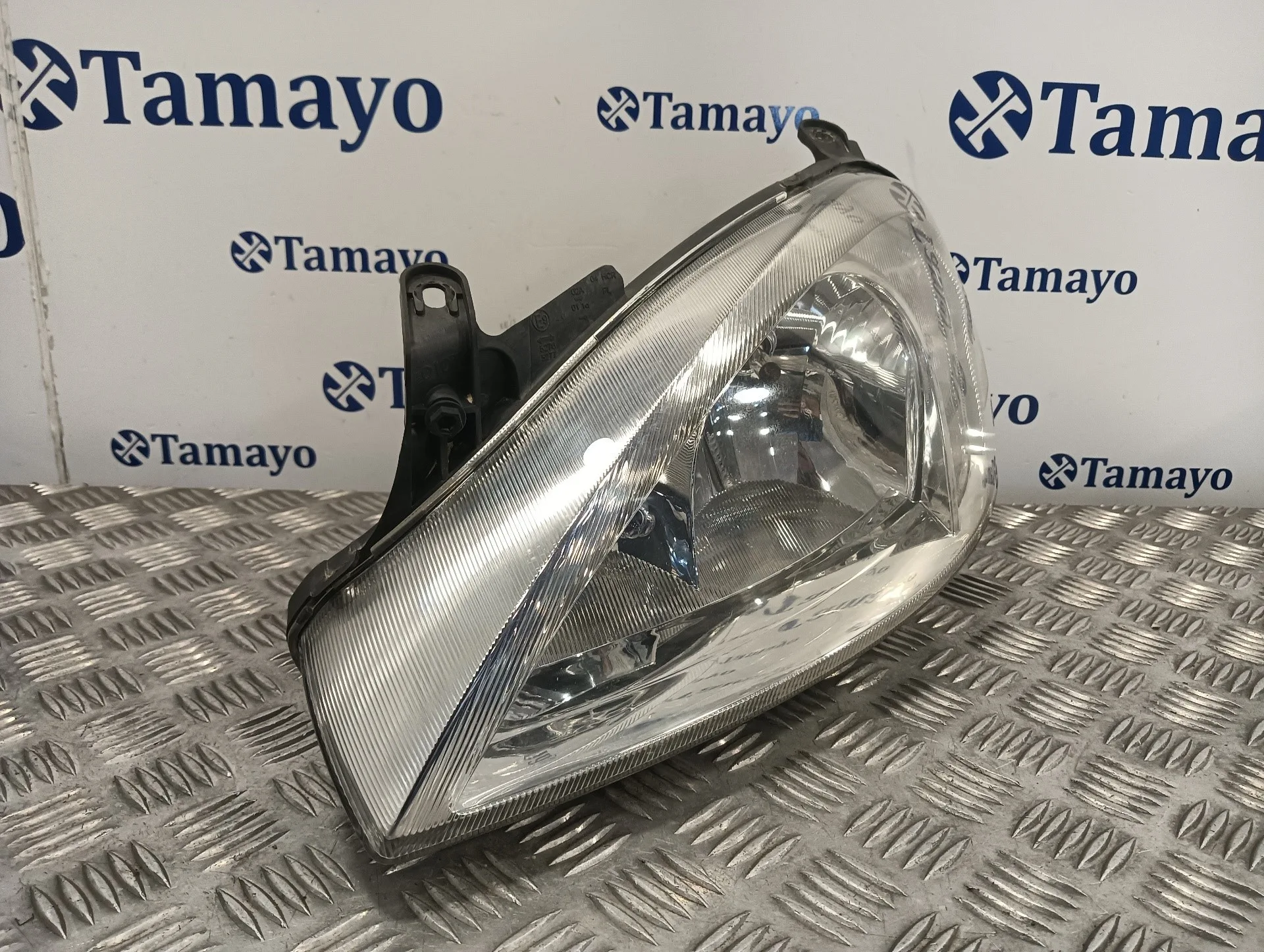 Faro Izquierdo para Opel Corsa C