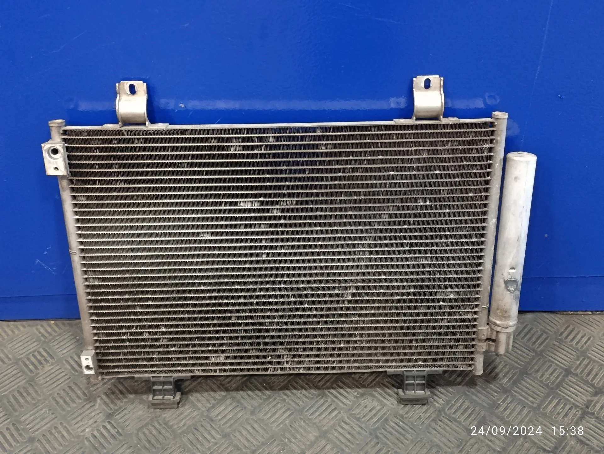 Condensador / Radiador Aire Acondicionado para Suzuki Swift Berlina (Mz)
