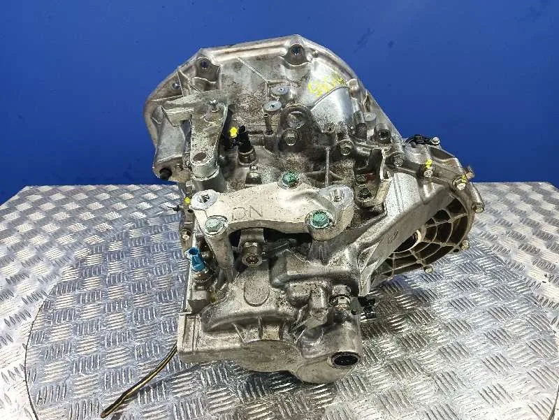 Caja Cambios para Nissan Qashqai (J10)