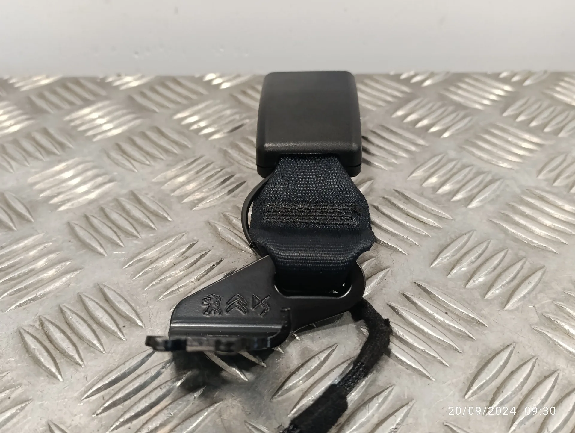 Enganche Cinturon Trasero Izquierdo para Opel Corsa F