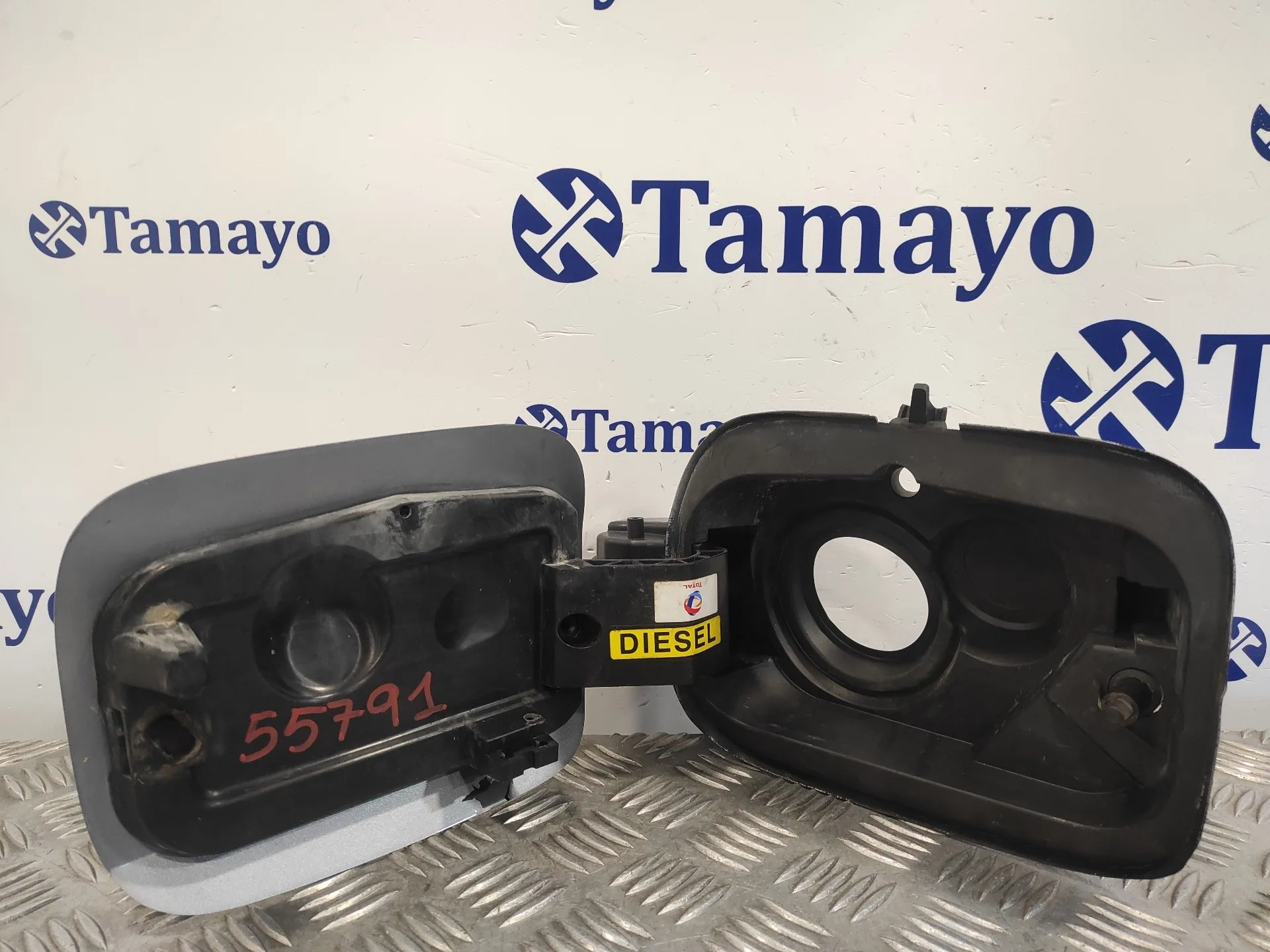 Tapa Exterior Combustible para Peugeot 308