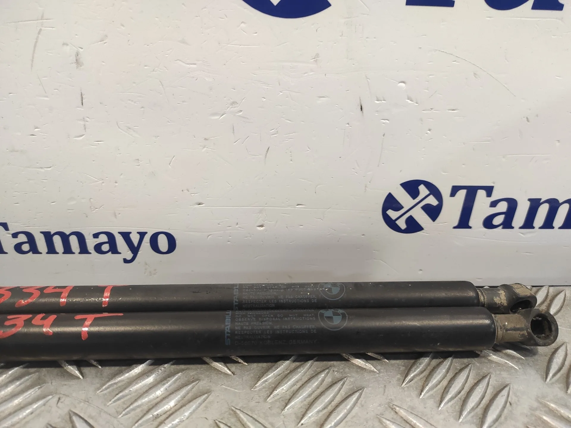 Amortiguadores Maletero / Porton para Bmw X3 (E83)