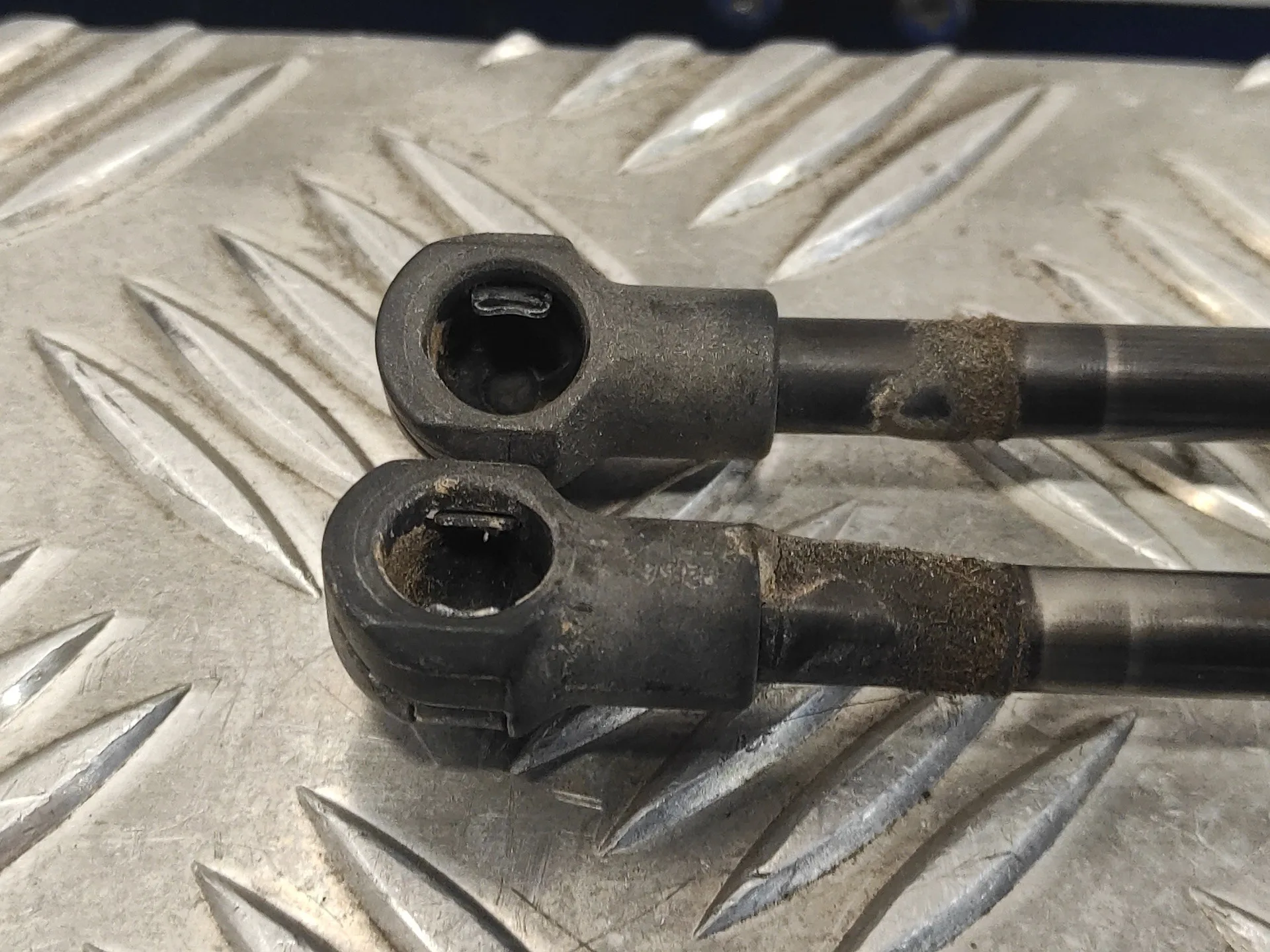Amortiguadores Maletero / Porton para Bmw X3 (E83)