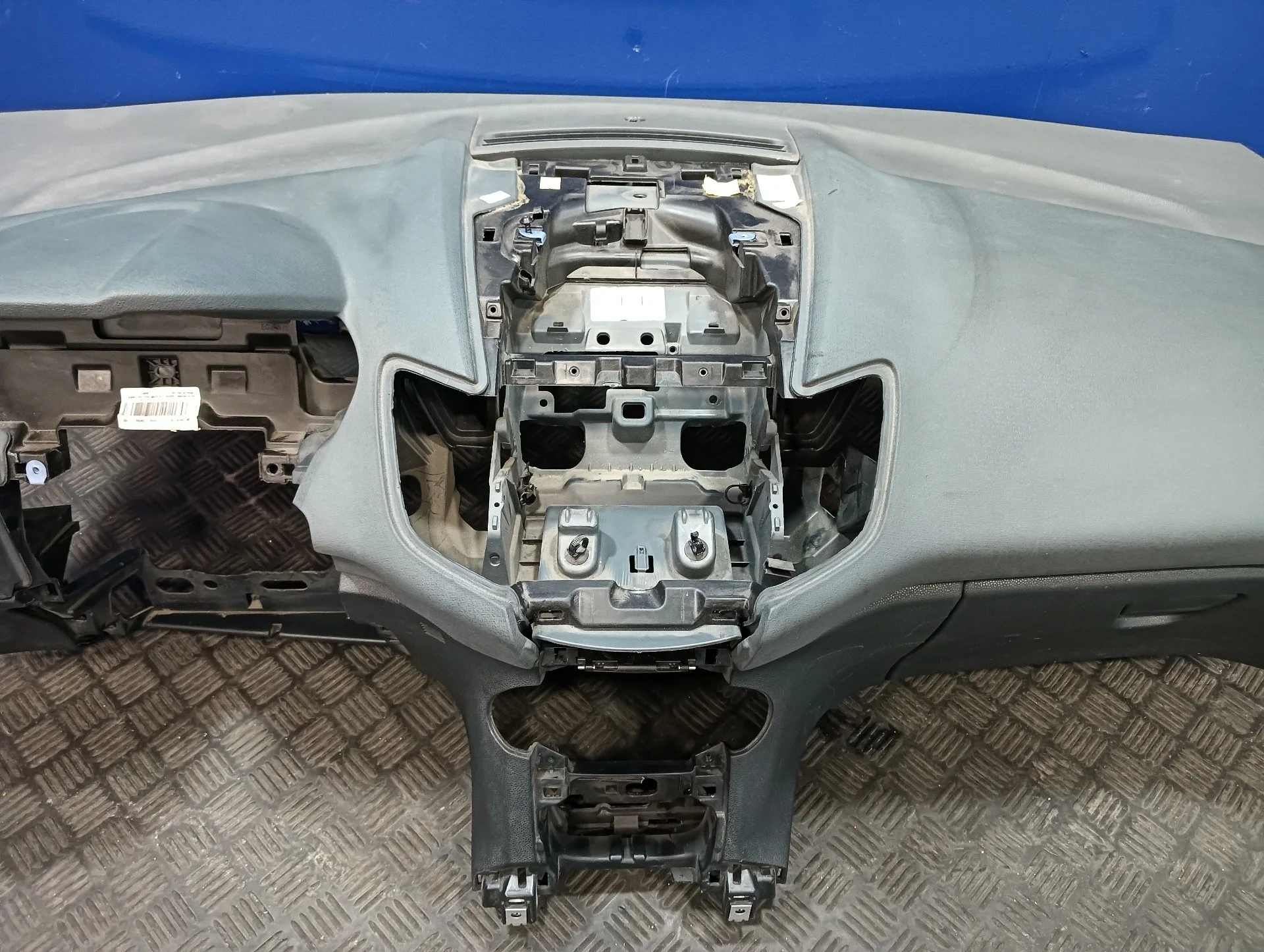 Salpicadero para Ford Fiesta (Cb1)