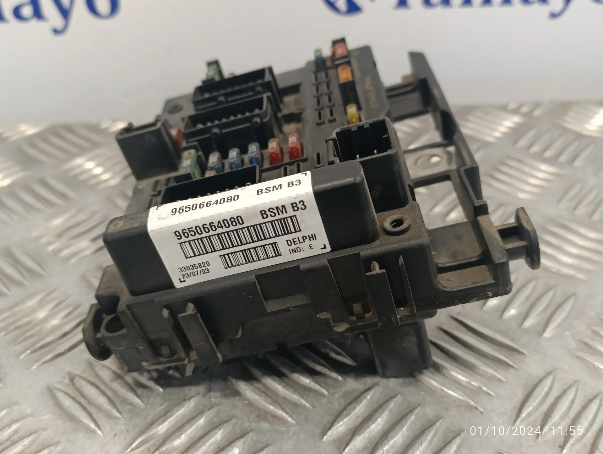 Caja Reles / Fusibles para Peugeot 307 Break / Sw (S1)