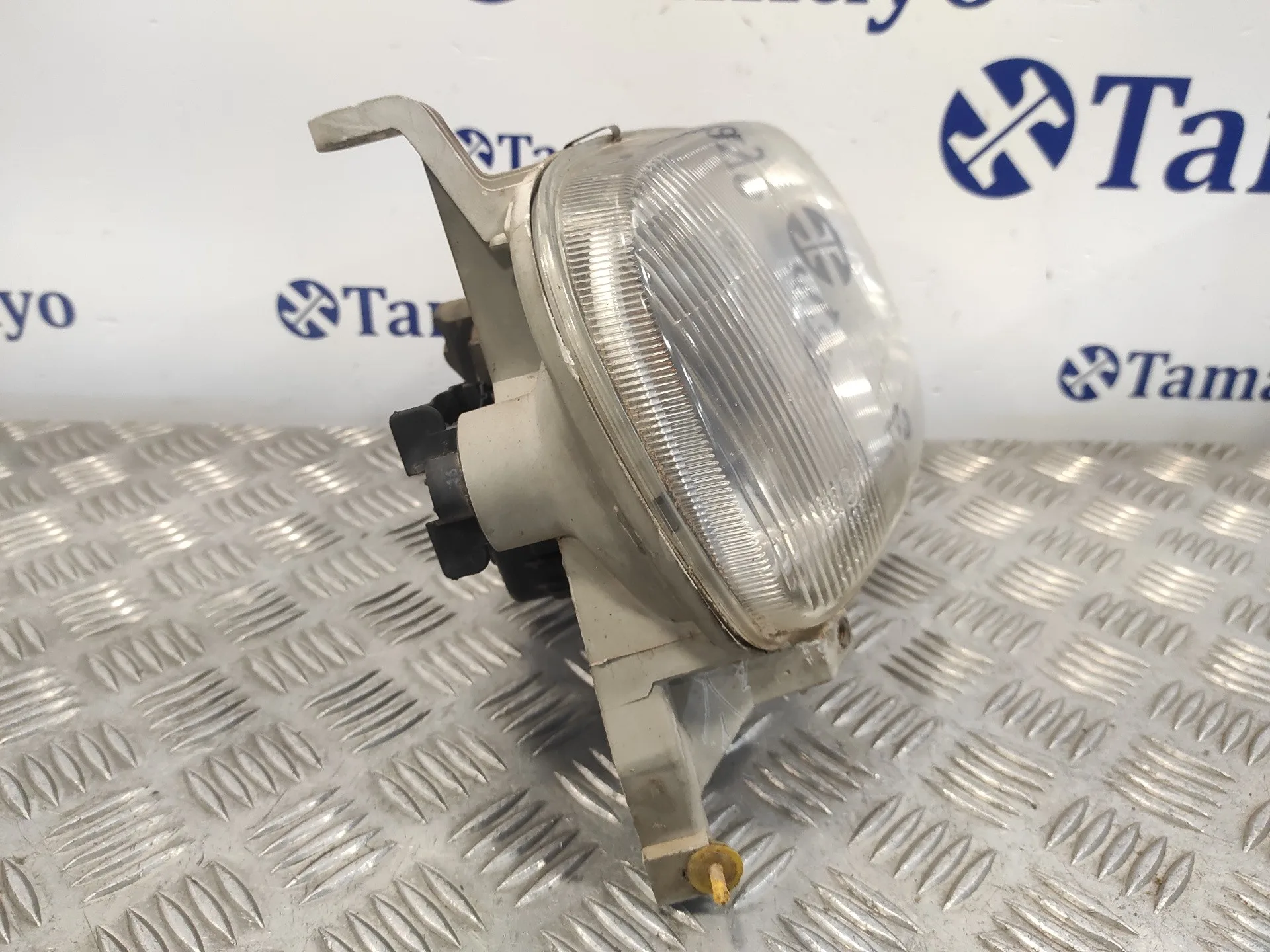 Faro Derecho para Nissan Micra (K11)