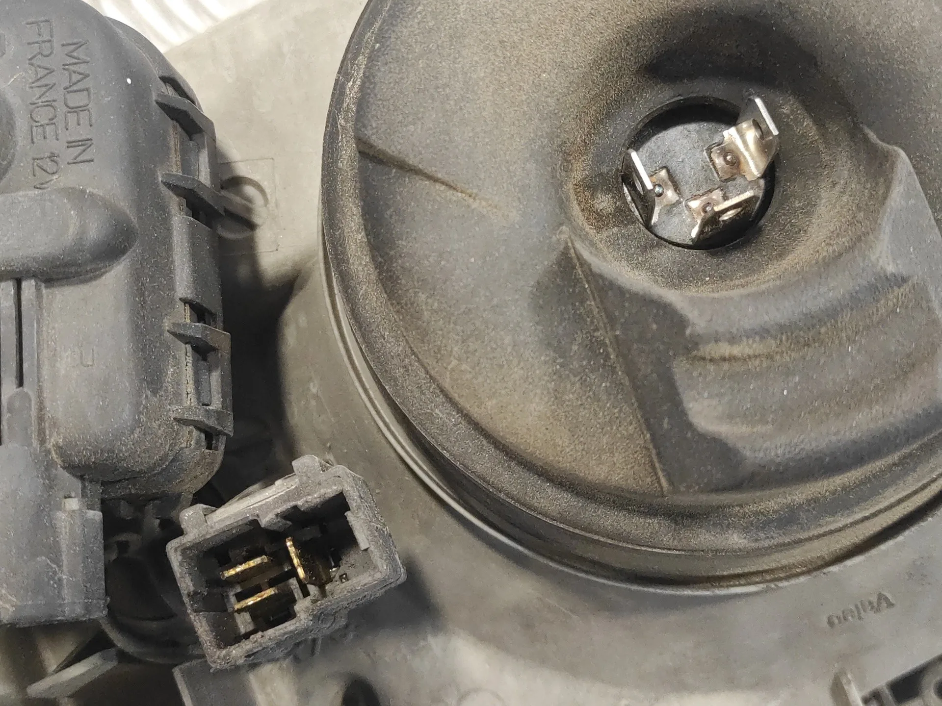 Faro Derecho para Nissan Micra (K11)