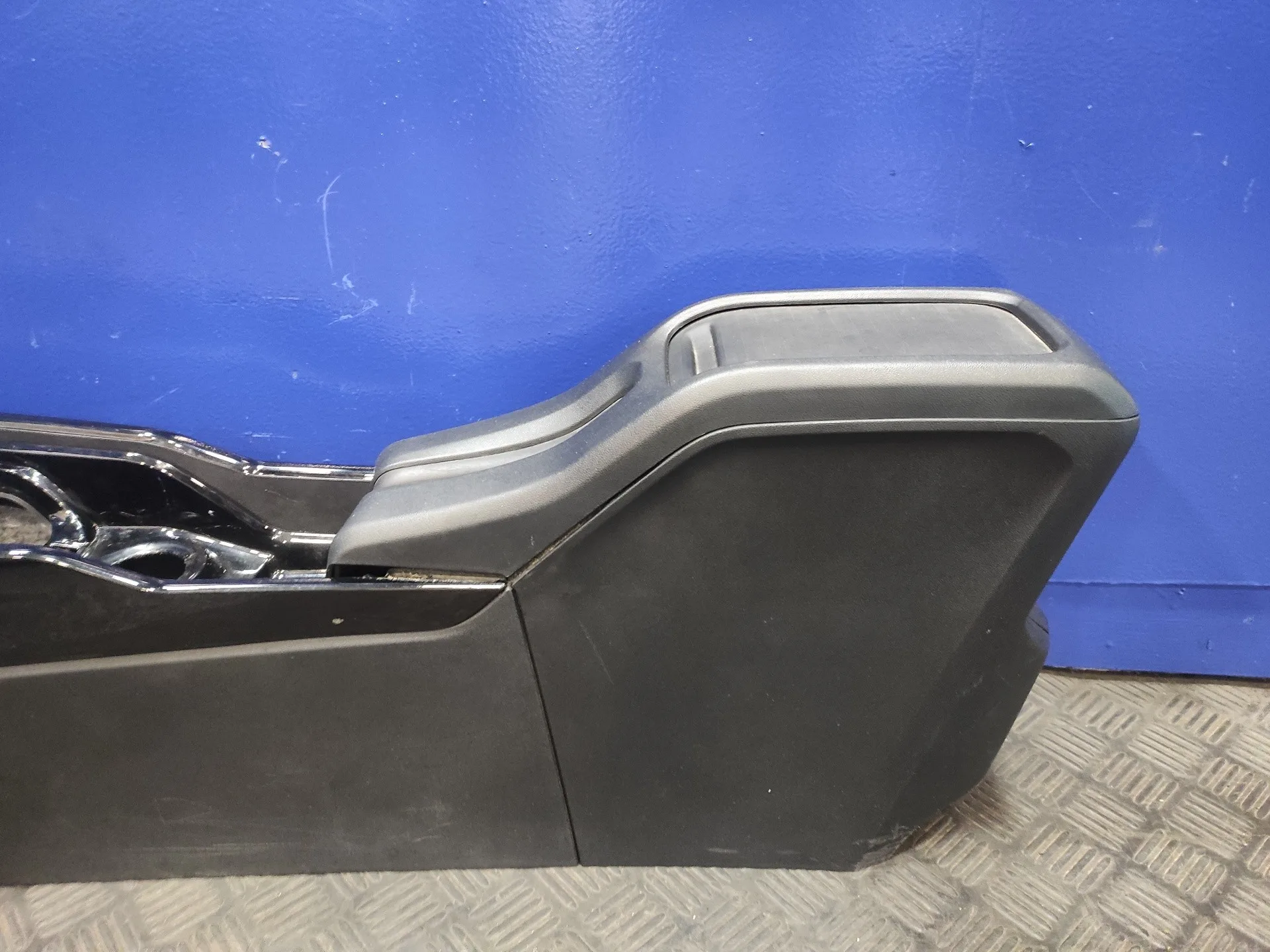 Apoyabrazos Central para Peugeot 2008 (--.2013->)