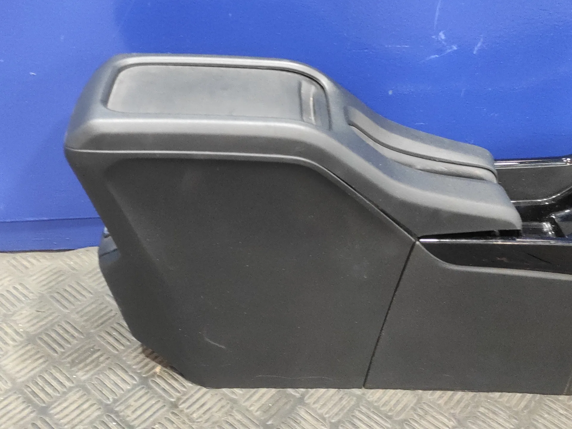 Apoyabrazos Central para Peugeot 2008 (--.2013->)