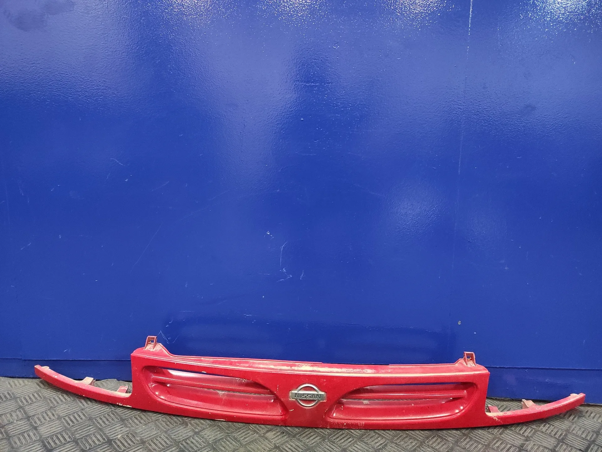 Rejilla Delantera para Nissan Micra (K11)