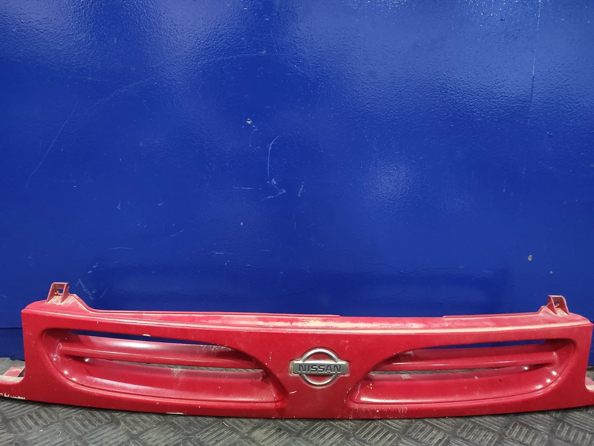 Rejilla Delantera para Nissan Micra (K11)