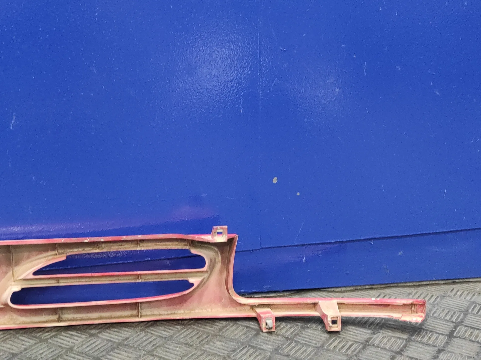 Rejilla Delantera para Nissan Micra (K11)