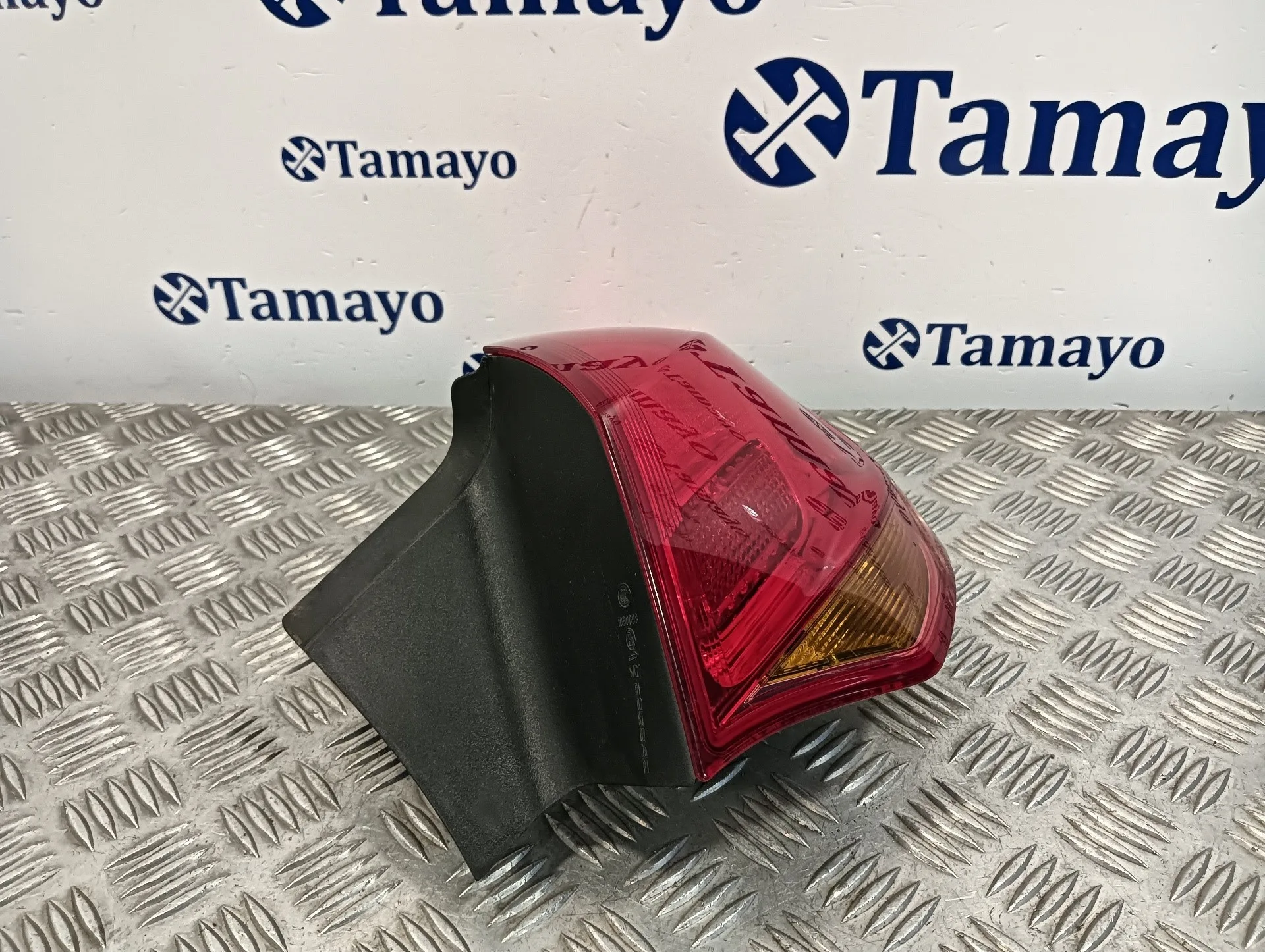 Piloto Trasero Derecho para Opel Astra J Lim.