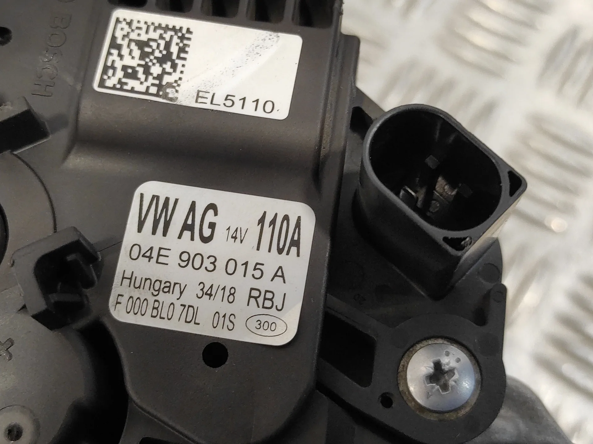 Alternador para Volkswagen Polo Vi (Aw1, Bz1, Ae1)