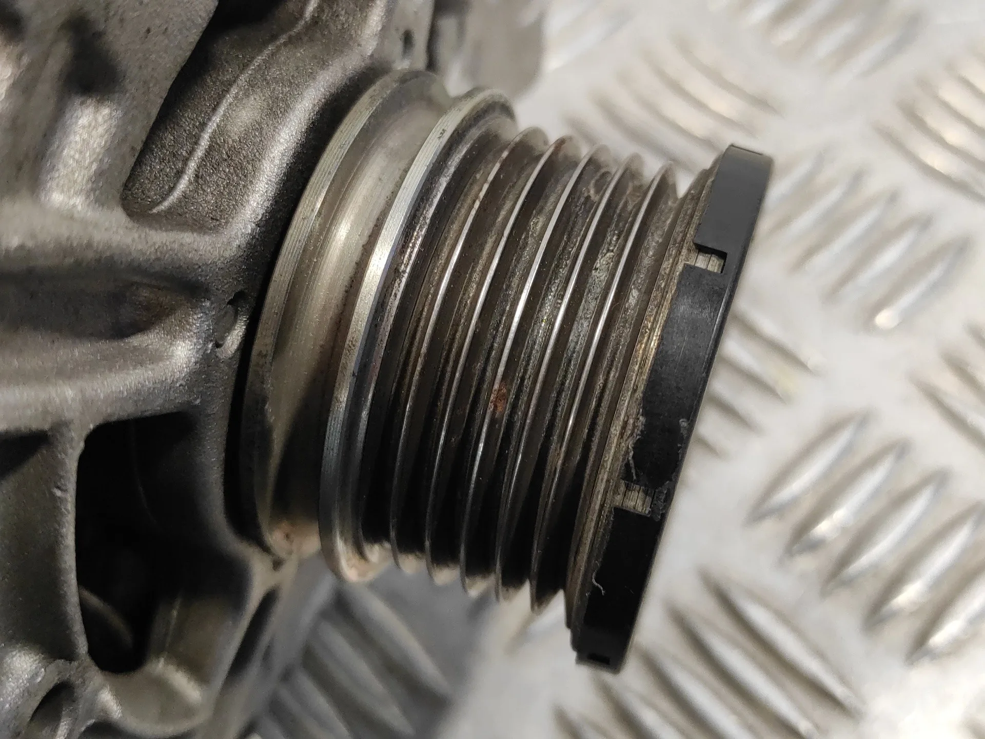 Alternador para Bmw Mini (R56)