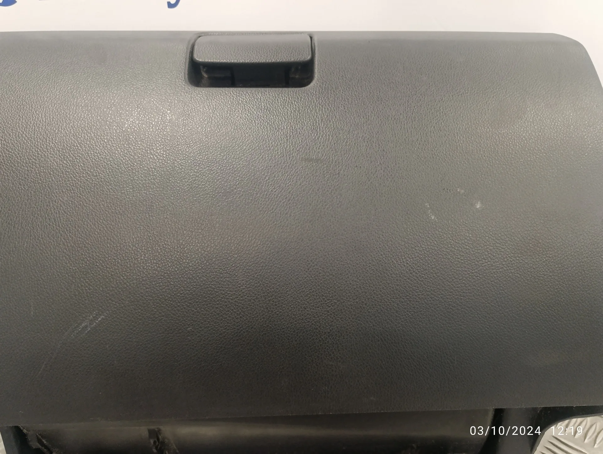 Guantera para Opel Antara
