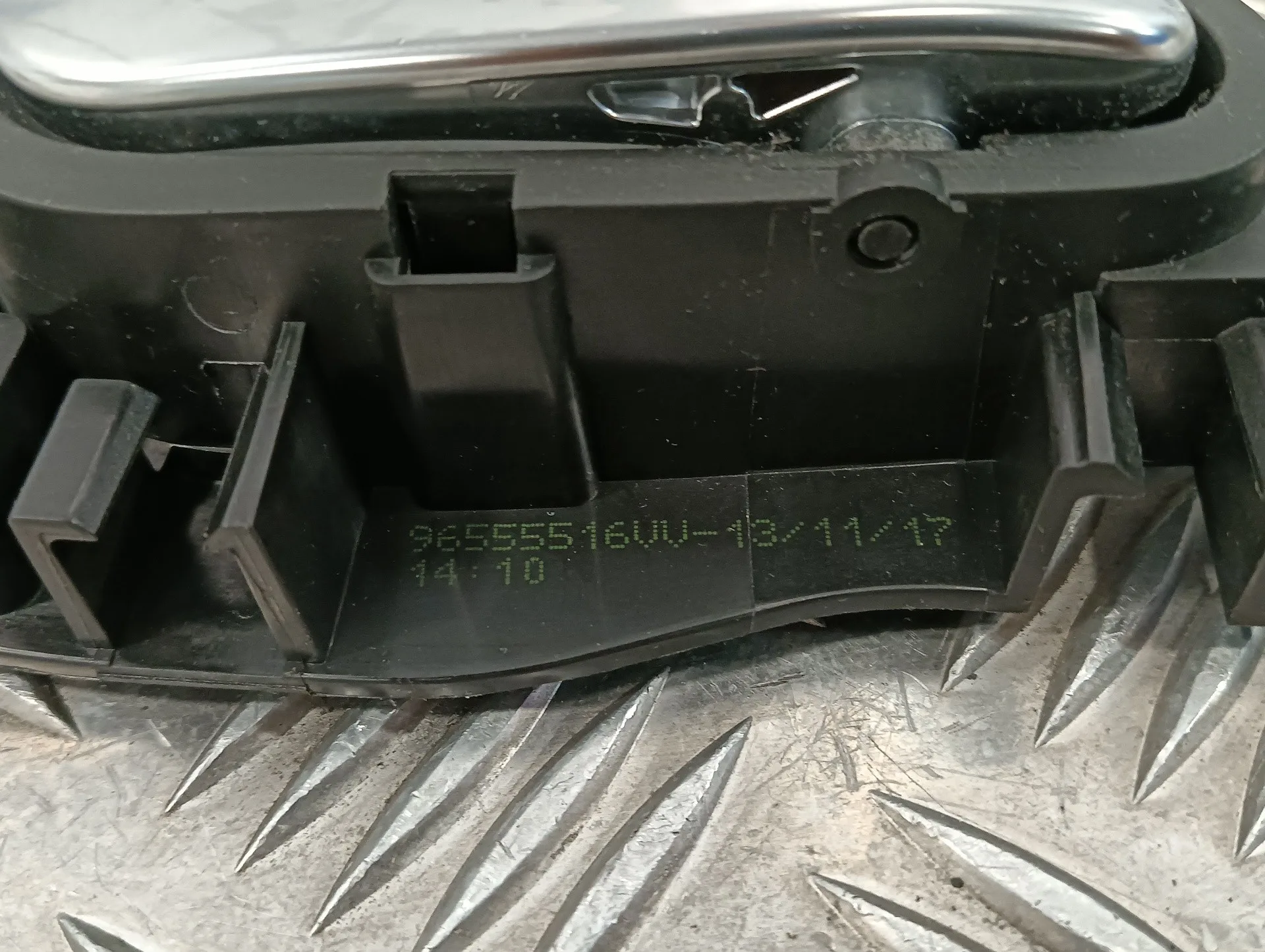 Maneta Interior Delantera Derecha para Peugeot 2008 (--.2013->)