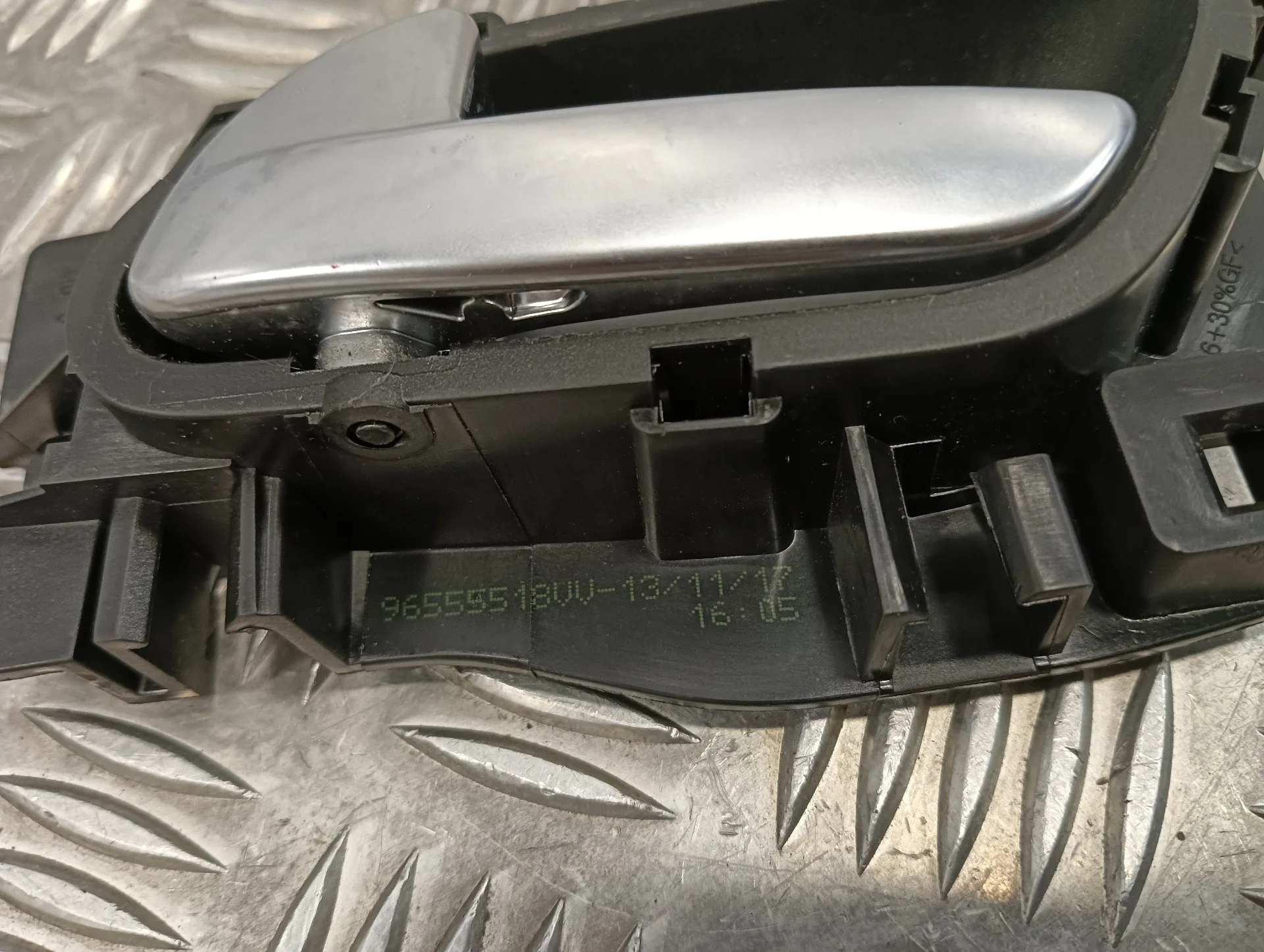 Maneta Interior Delantera Izquierda para Peugeot 2008 (--.2013->)