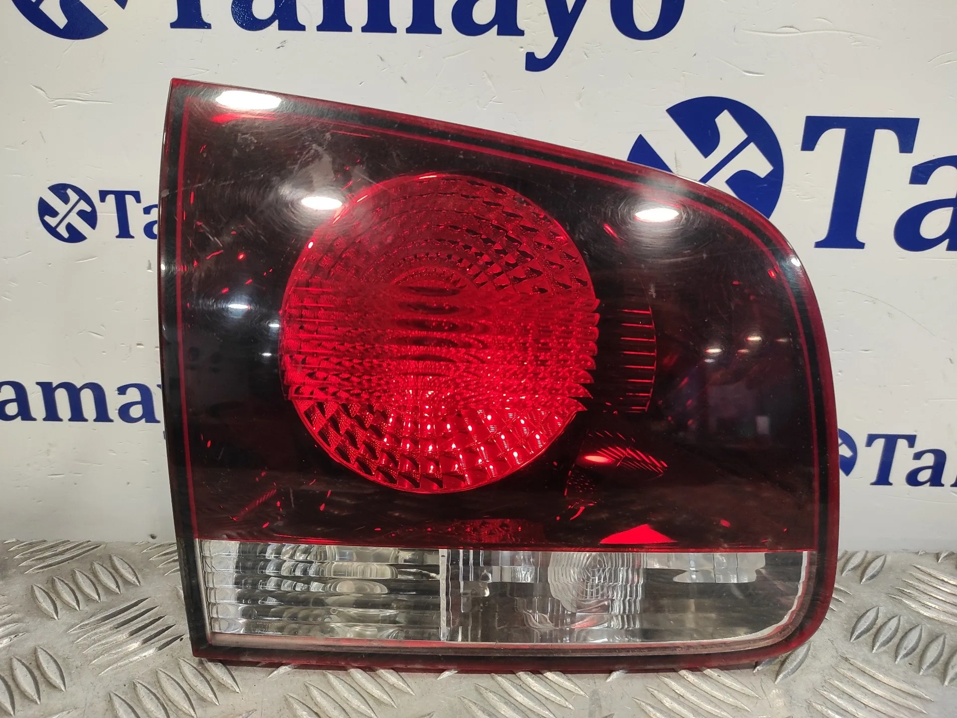 Piloto Trasero Izquierdo Interior para Volkswagen Touareg (7L6)