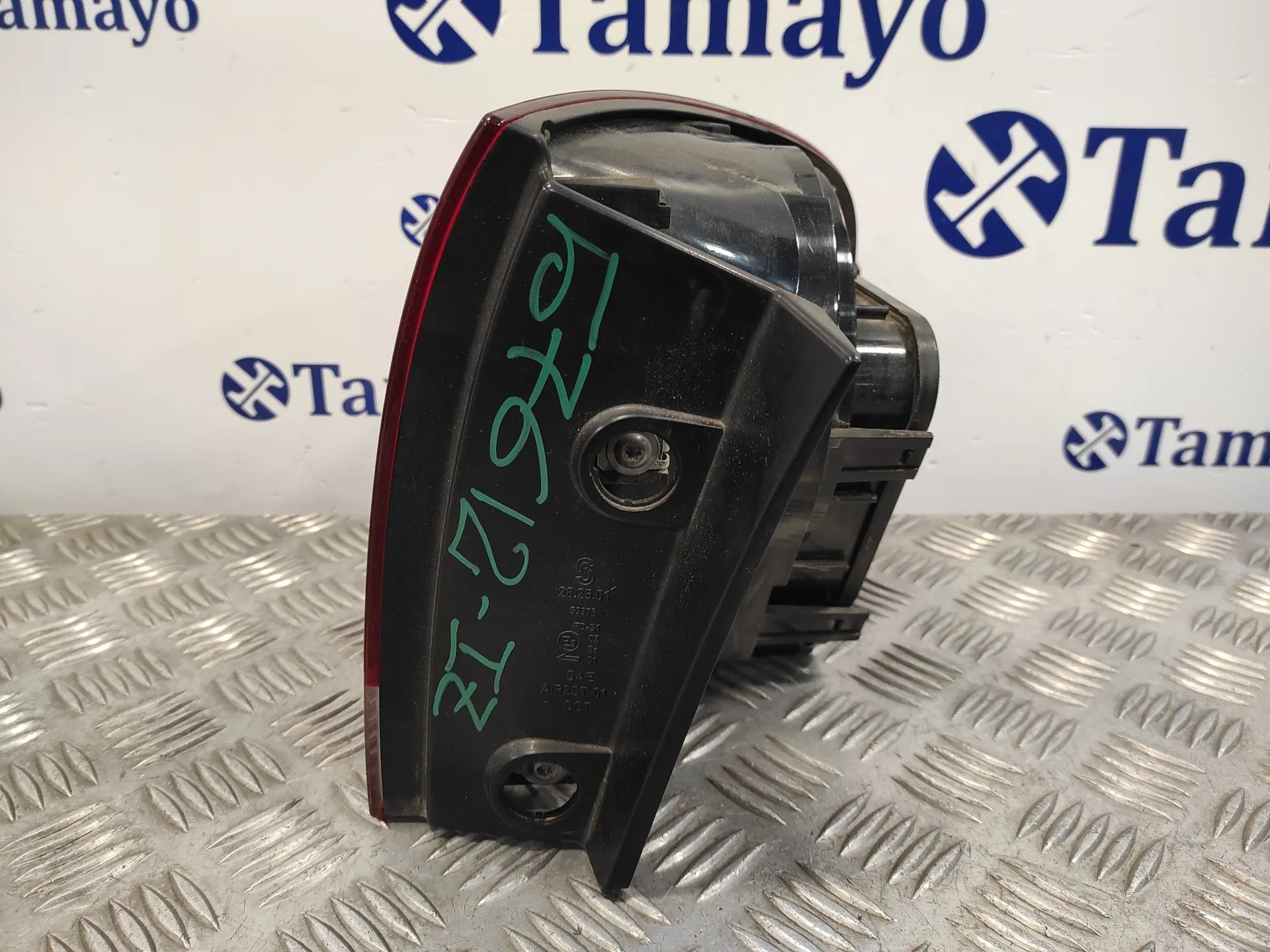 Piloto Trasero Izquierdo para Volkswagen Touareg (7L6)