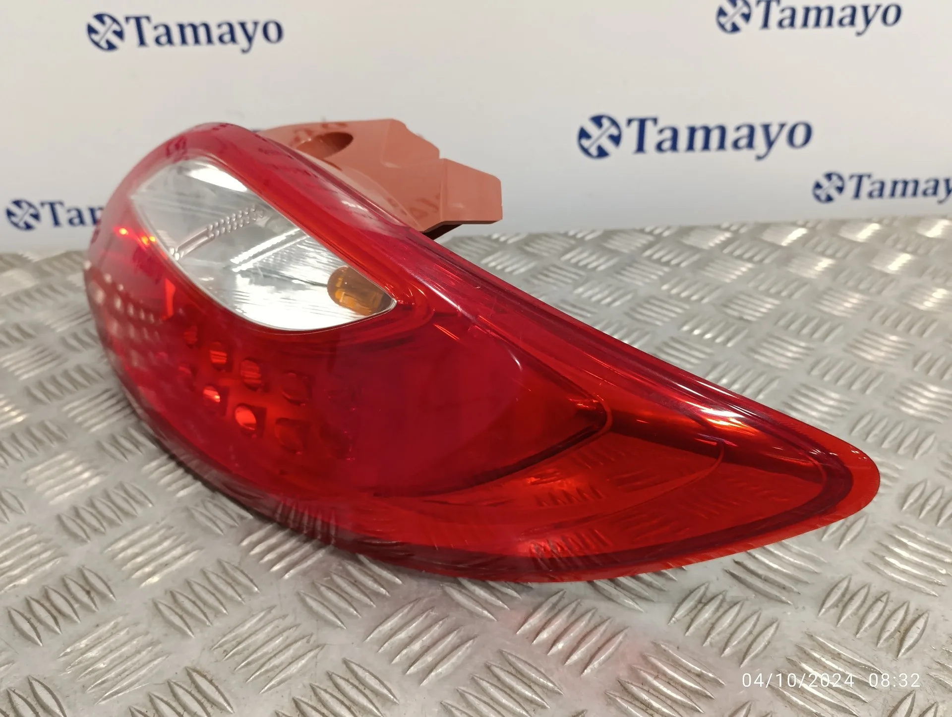 Piloto Trasero Derecho para Mazda 2 Lim. (De)