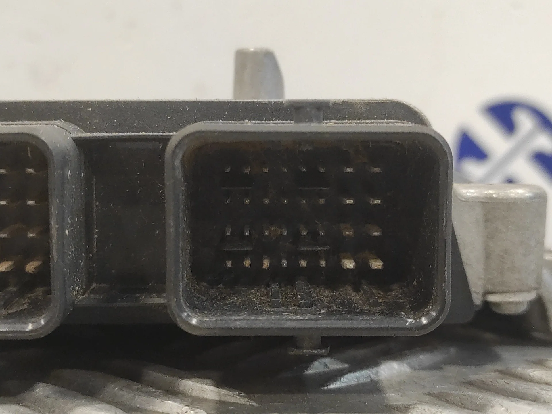 Centralita Motor Uce para Peugeot 407 Sw