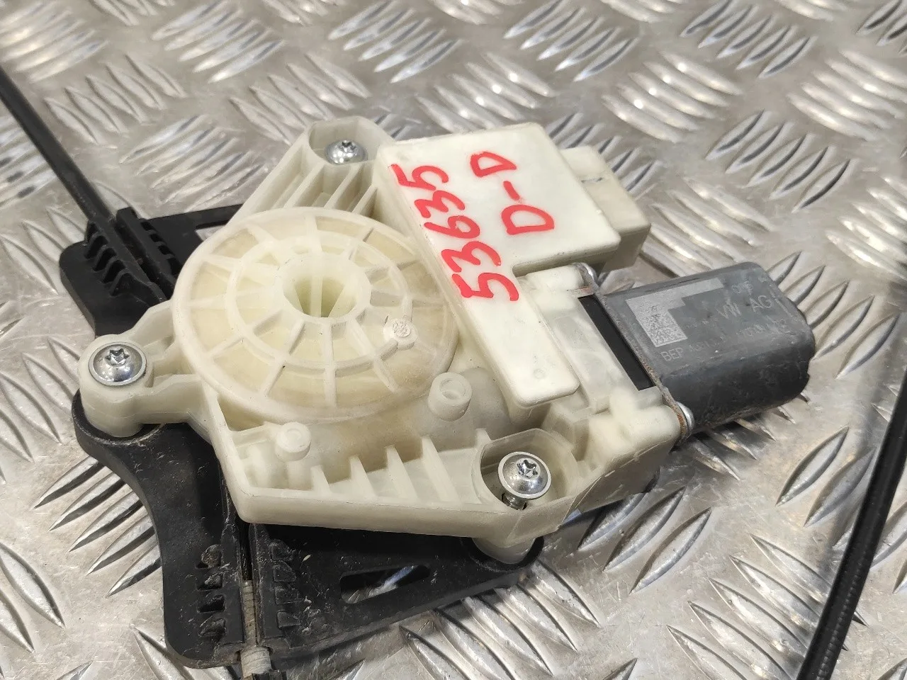 Elevalunas Delantero Derecho para Skoda Fabia