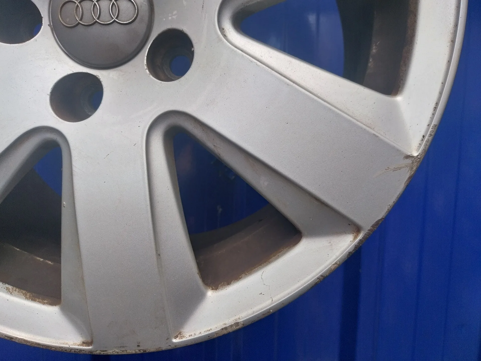 Llanta para Audi A6 Berlina (4F2)