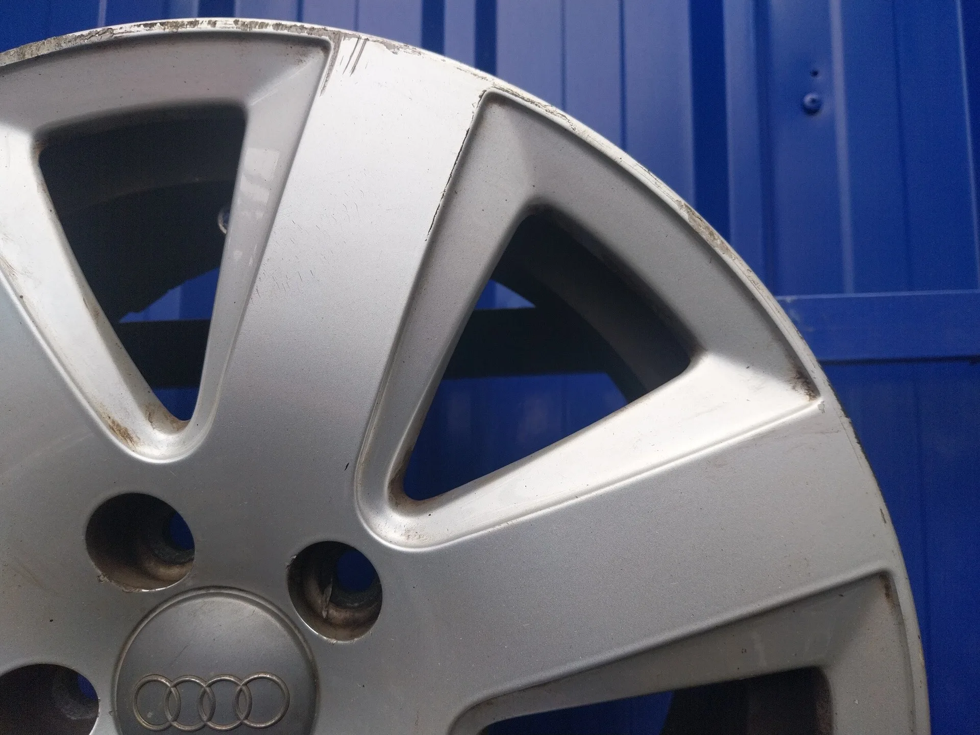 Llanta para Audi A6 Berlina (4F2)