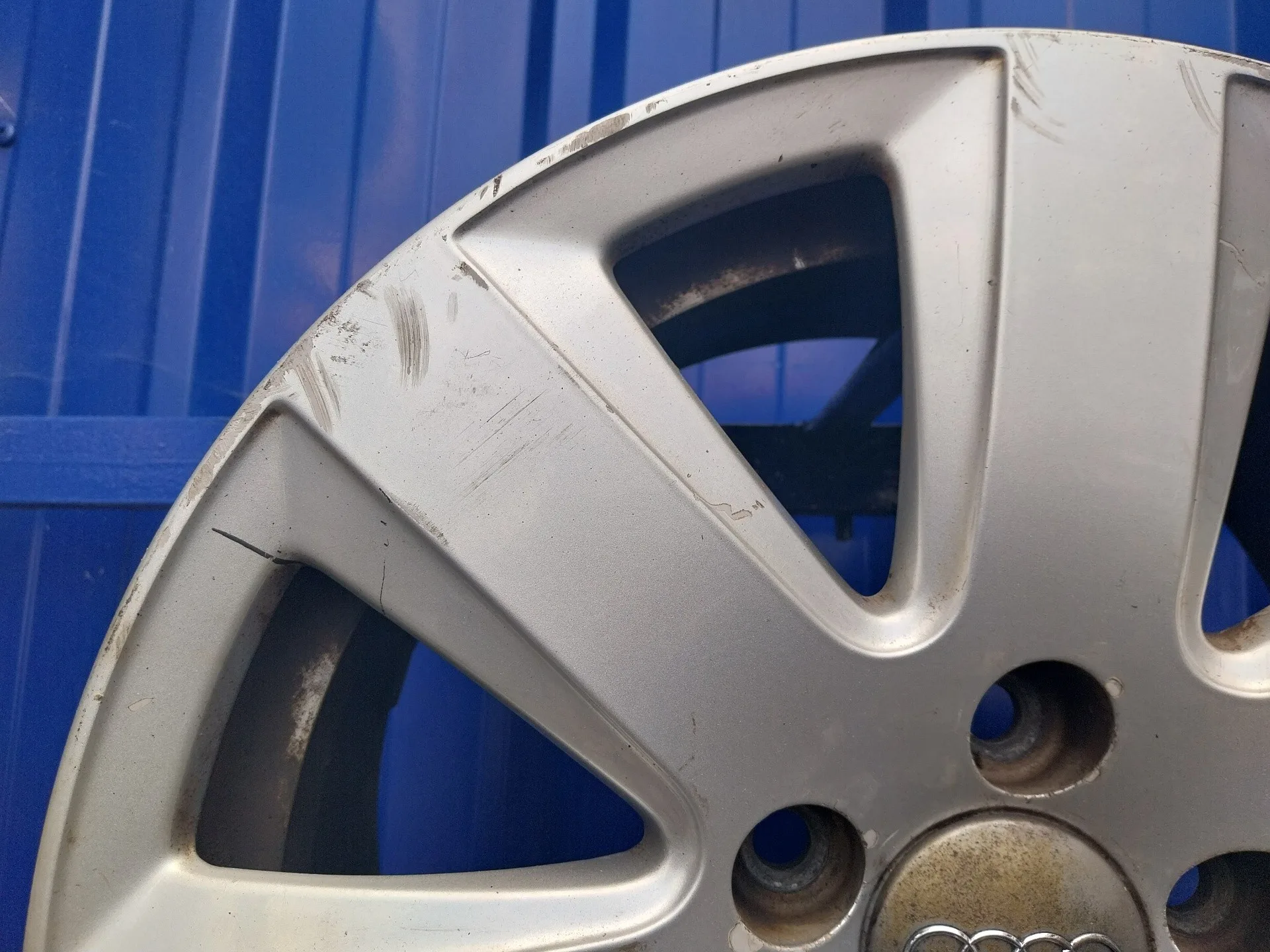 Llanta para Audi A6 Berlina (4F2)
