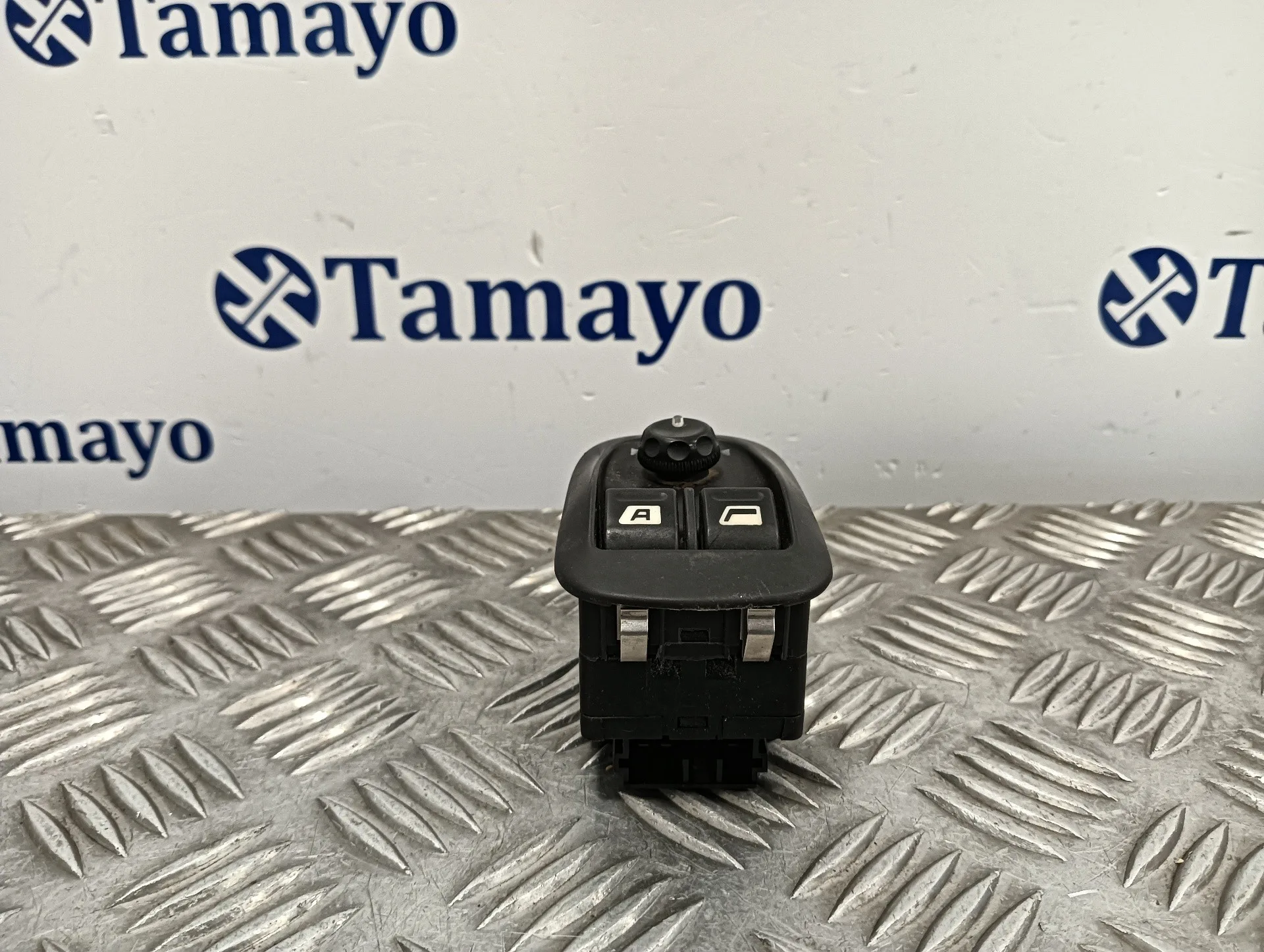 Mando Elevalunas Delantero Izquierdo para Peugeot 206 Berlina