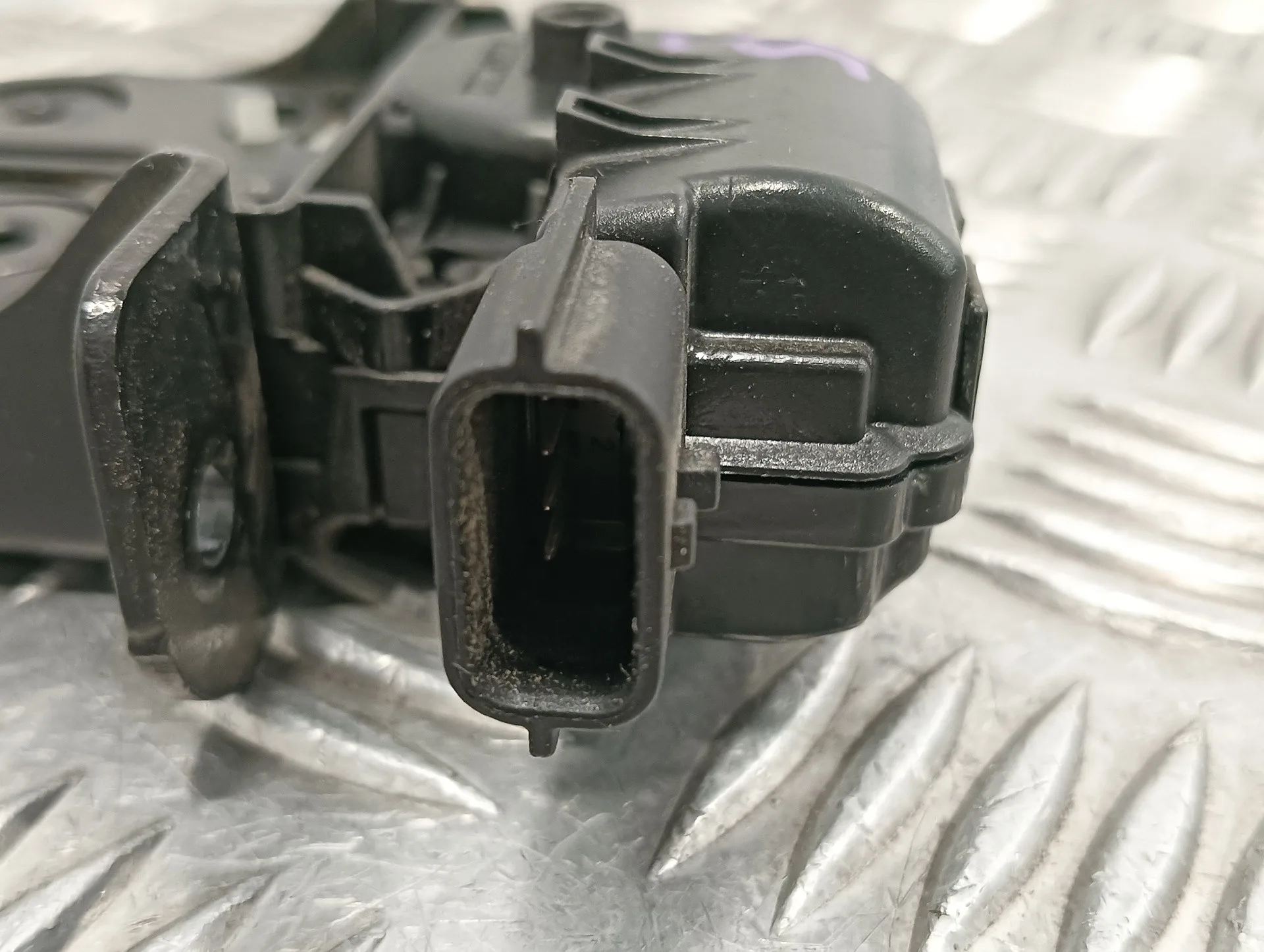 Cerradura Maletero / Porton para Renault Clio Iv