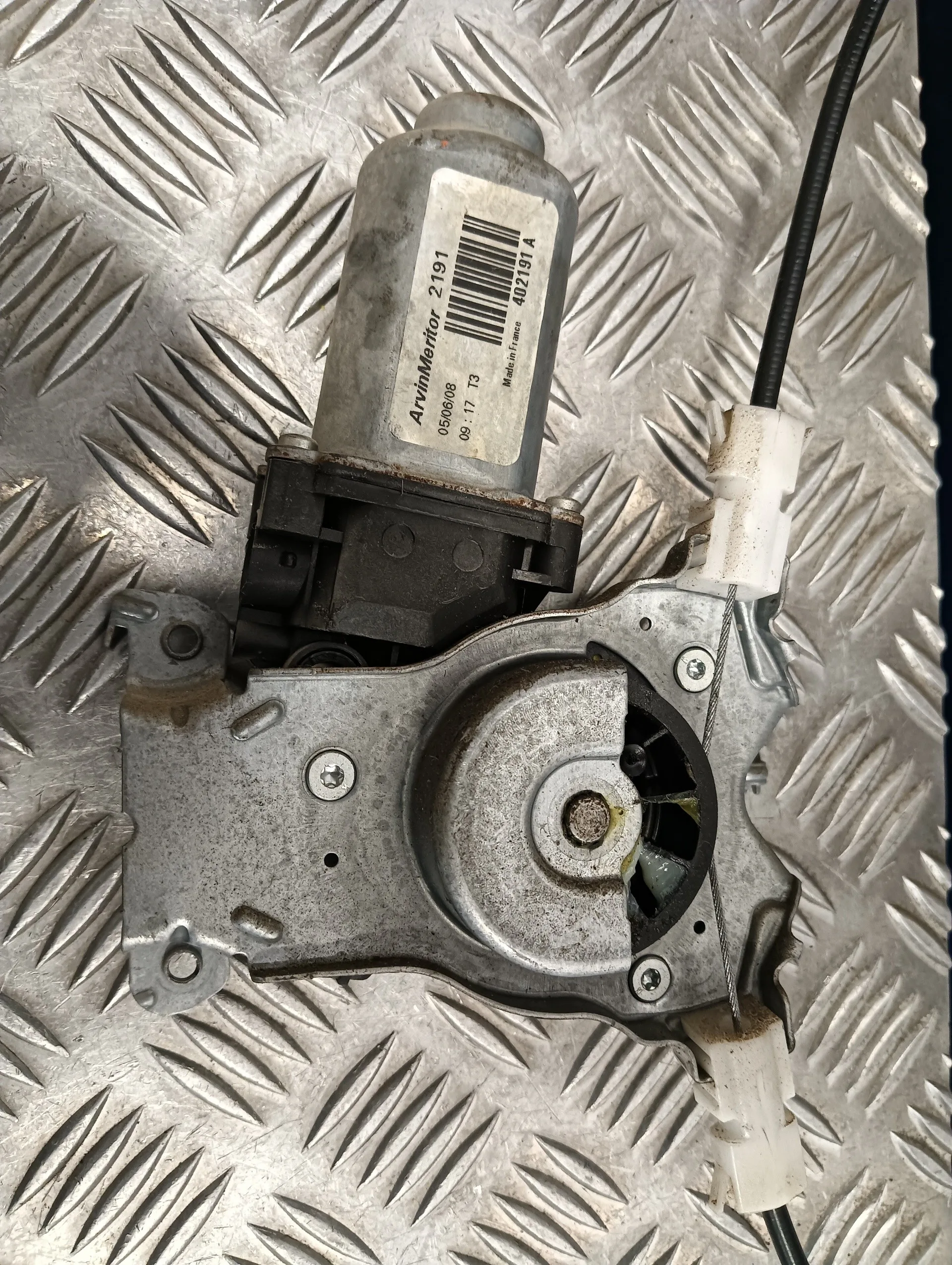 Elevalunas Trasero Izquierdo para Nissan Qashqai (J10)